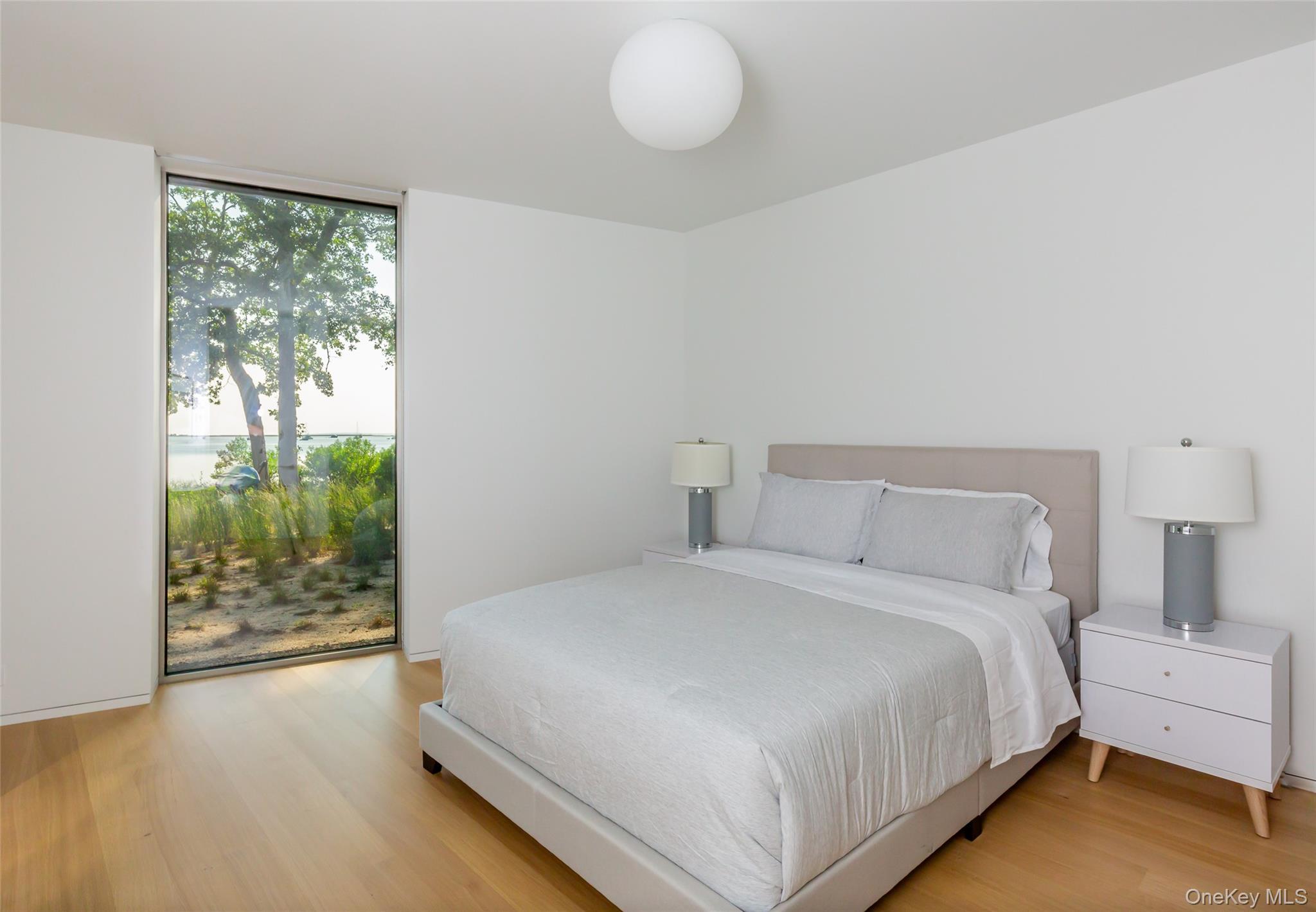 47L S Ferry Road, Shelter Island, NY 11964