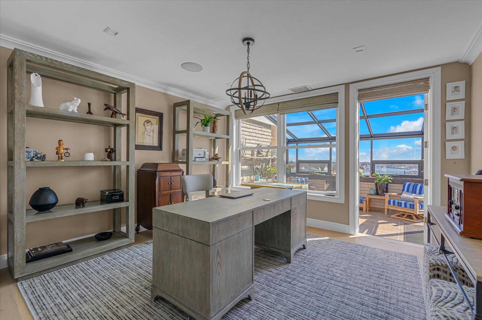 31 Casino Street # PH, Freeport, NY 11520