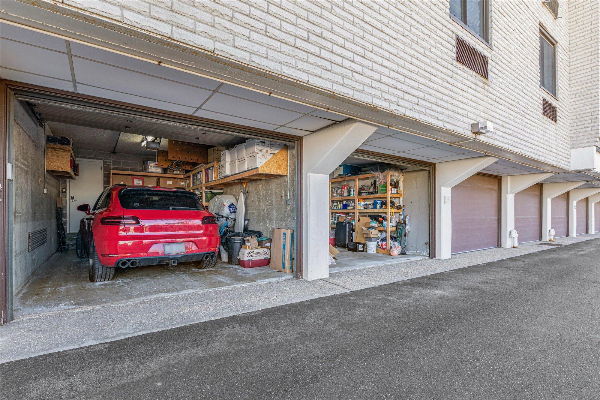 31 Casino Street # PH, Freeport, NY 11520