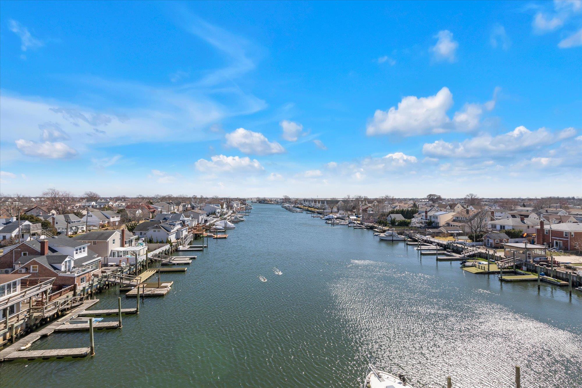 31 Casino Street # PH, Freeport, NY 11520