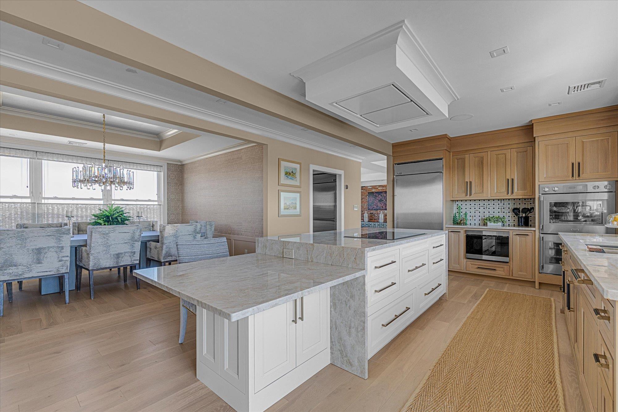 31 Casino Street # PH, Freeport, NY 11520