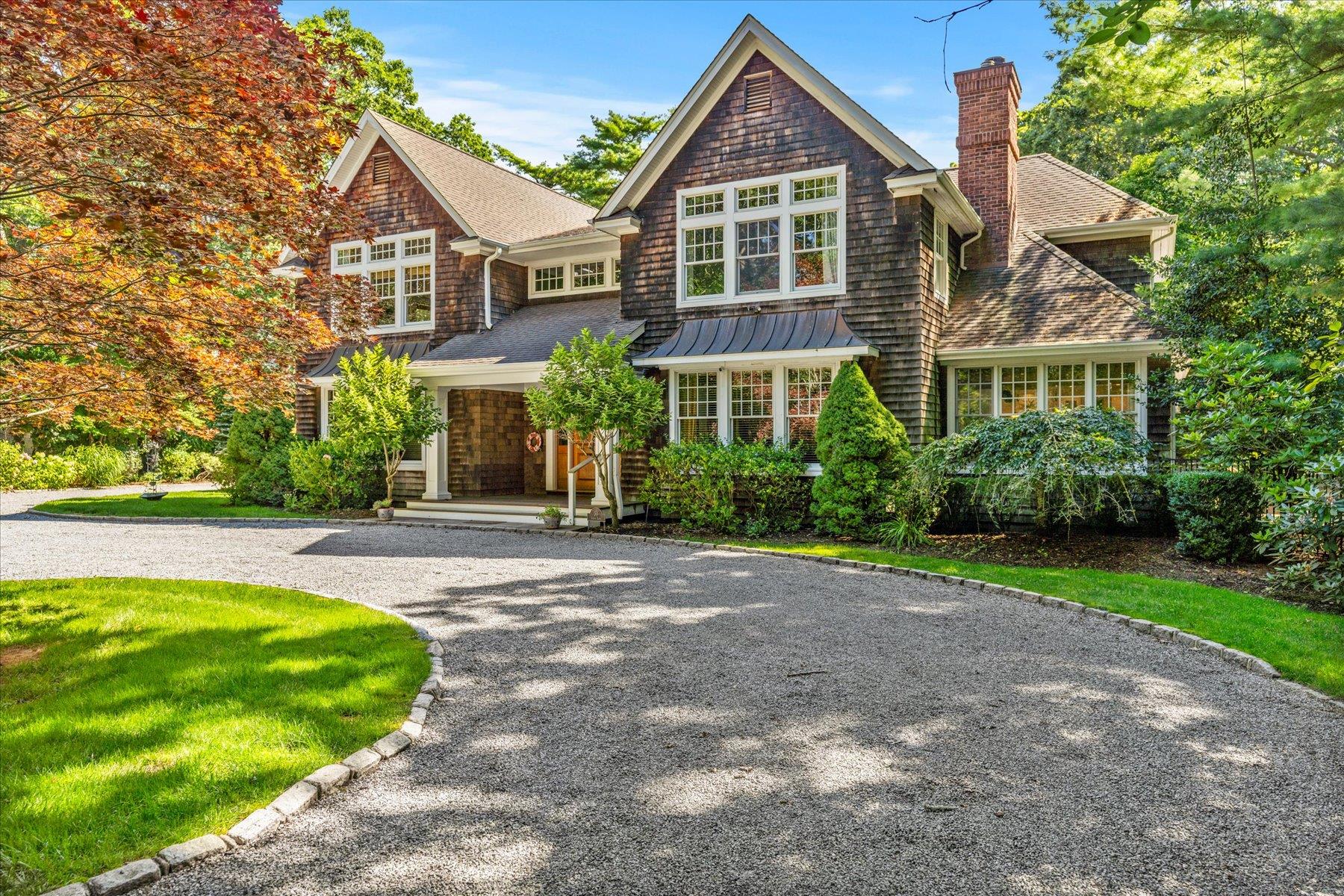 53 Cedar Lane W, Remsenburg, NY 11960