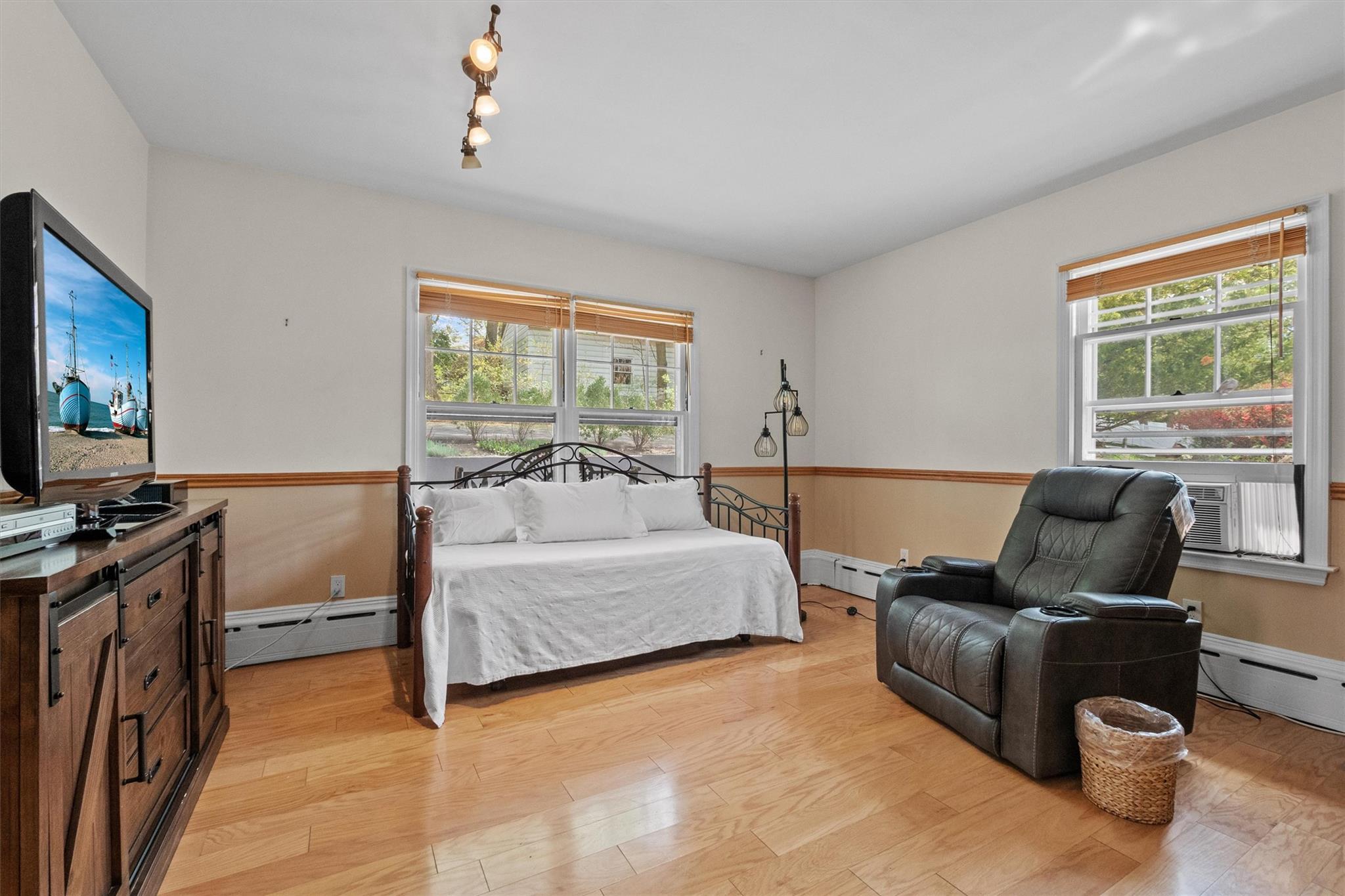 168 S Middletown Road, Pearl River, NY 10965