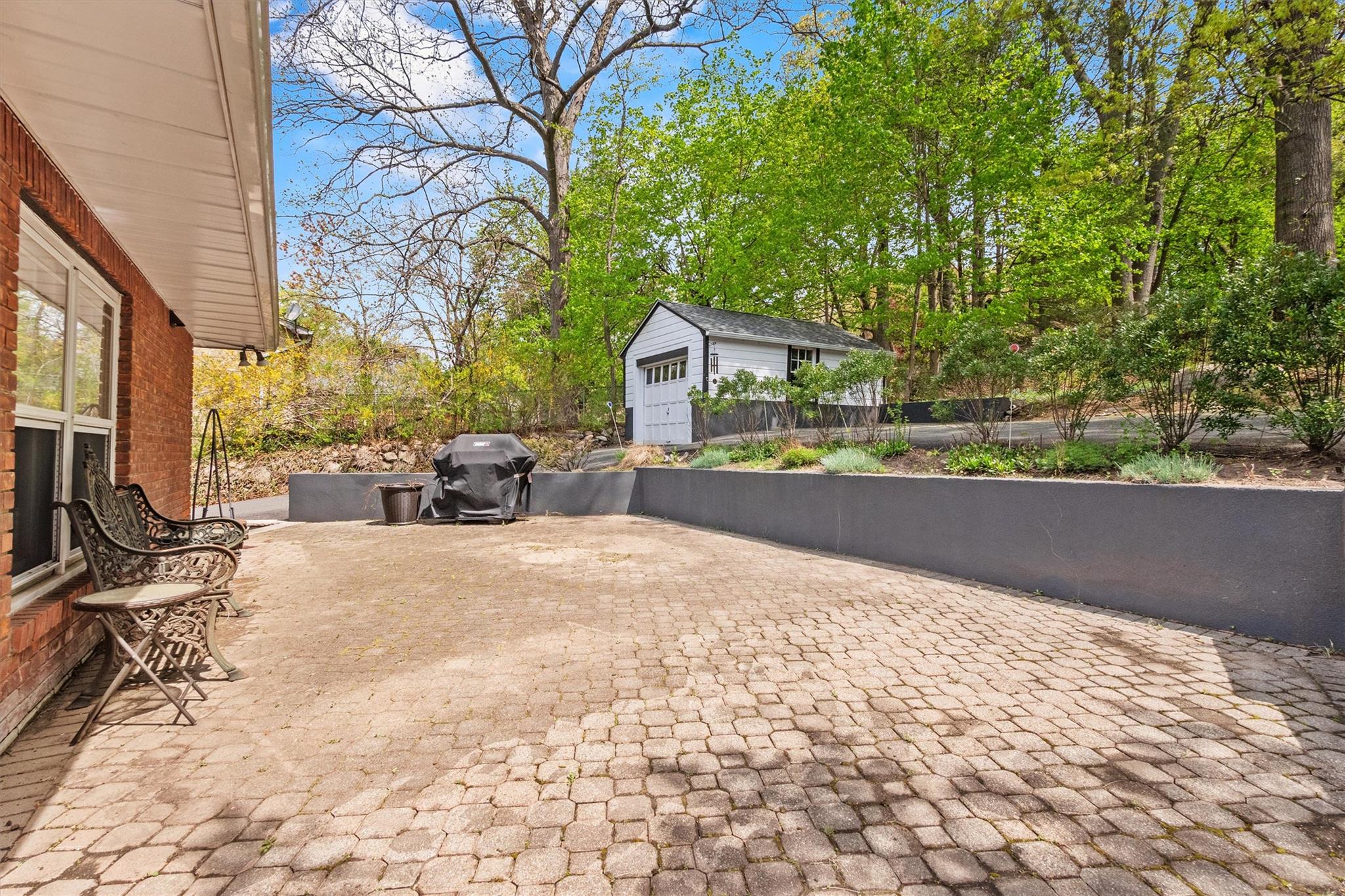 168 S Middletown Road, Pearl River, NY 10965