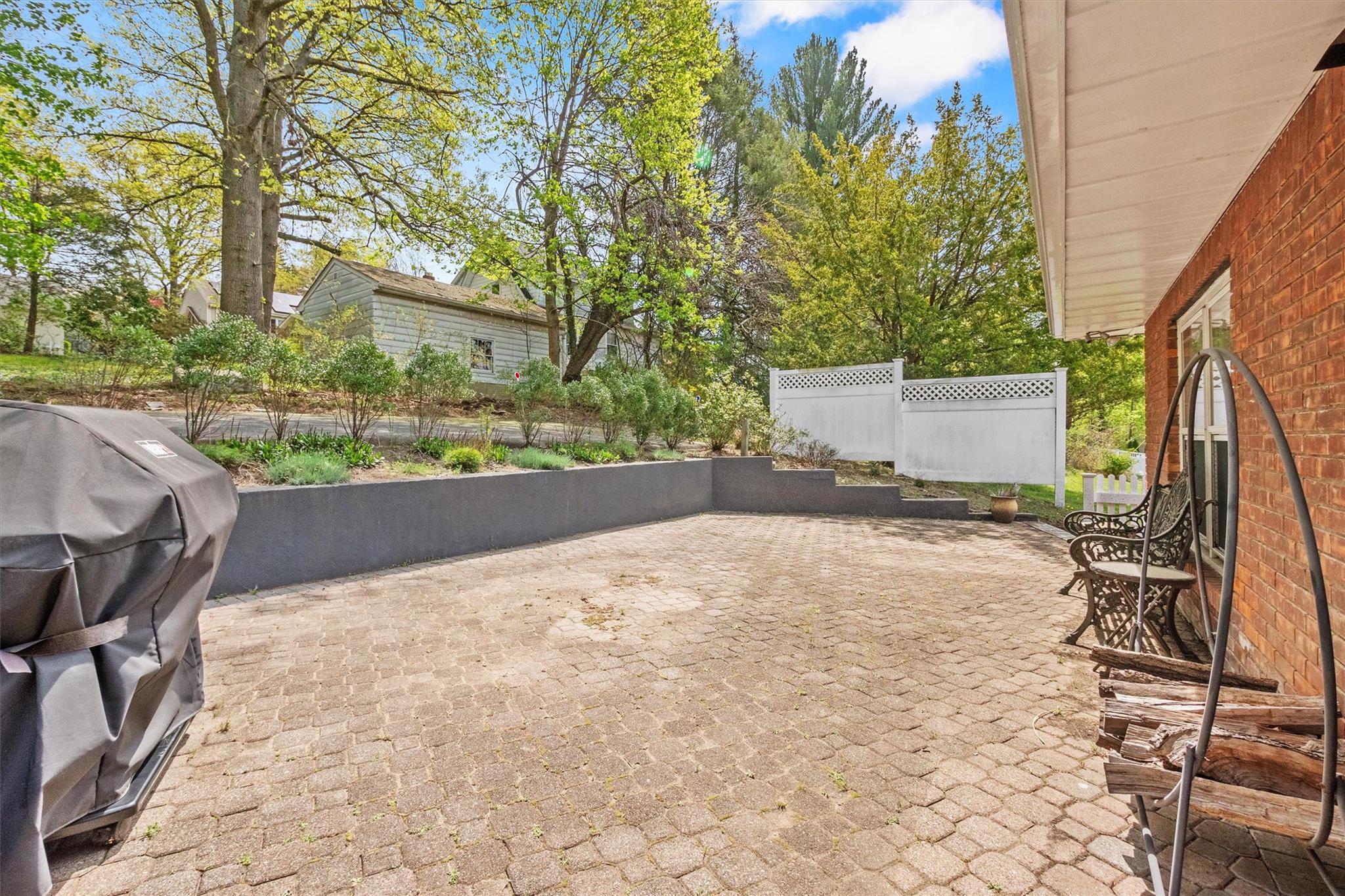 168 S Middletown Road, Pearl River, NY 10965