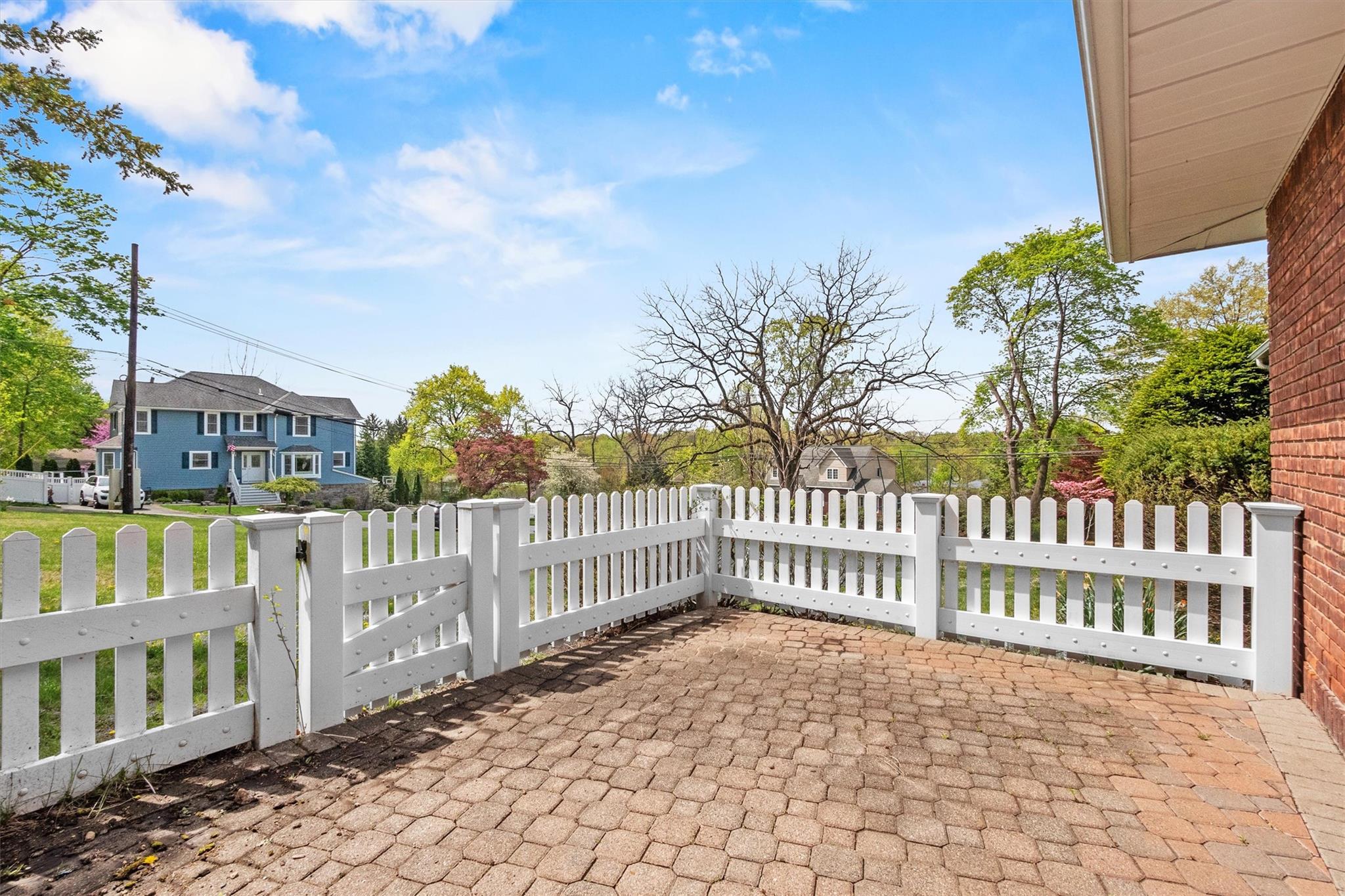 168 S Middletown Road, Pearl River, NY 10965