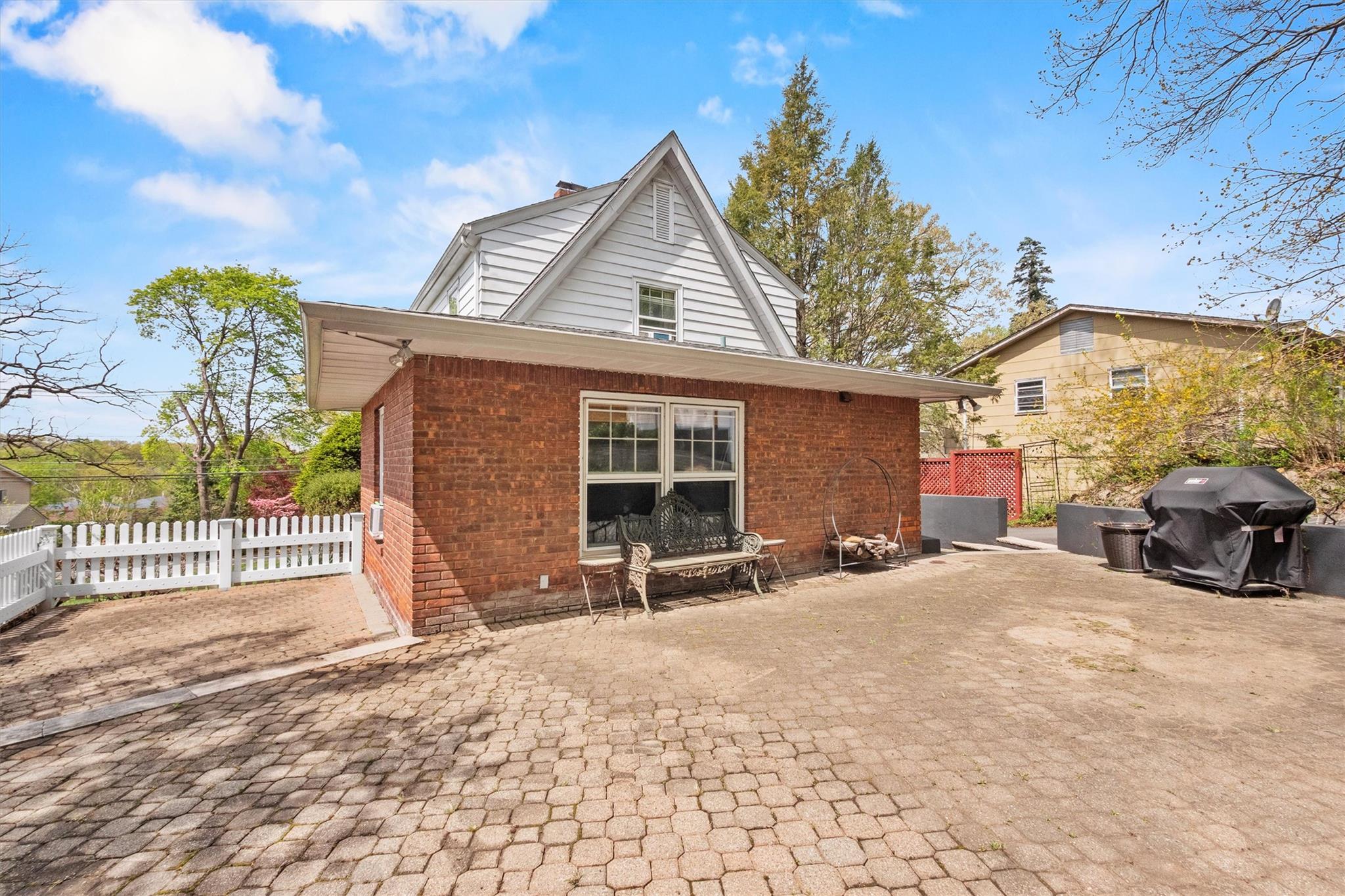 168 S Middletown Road, Pearl River, NY 10965