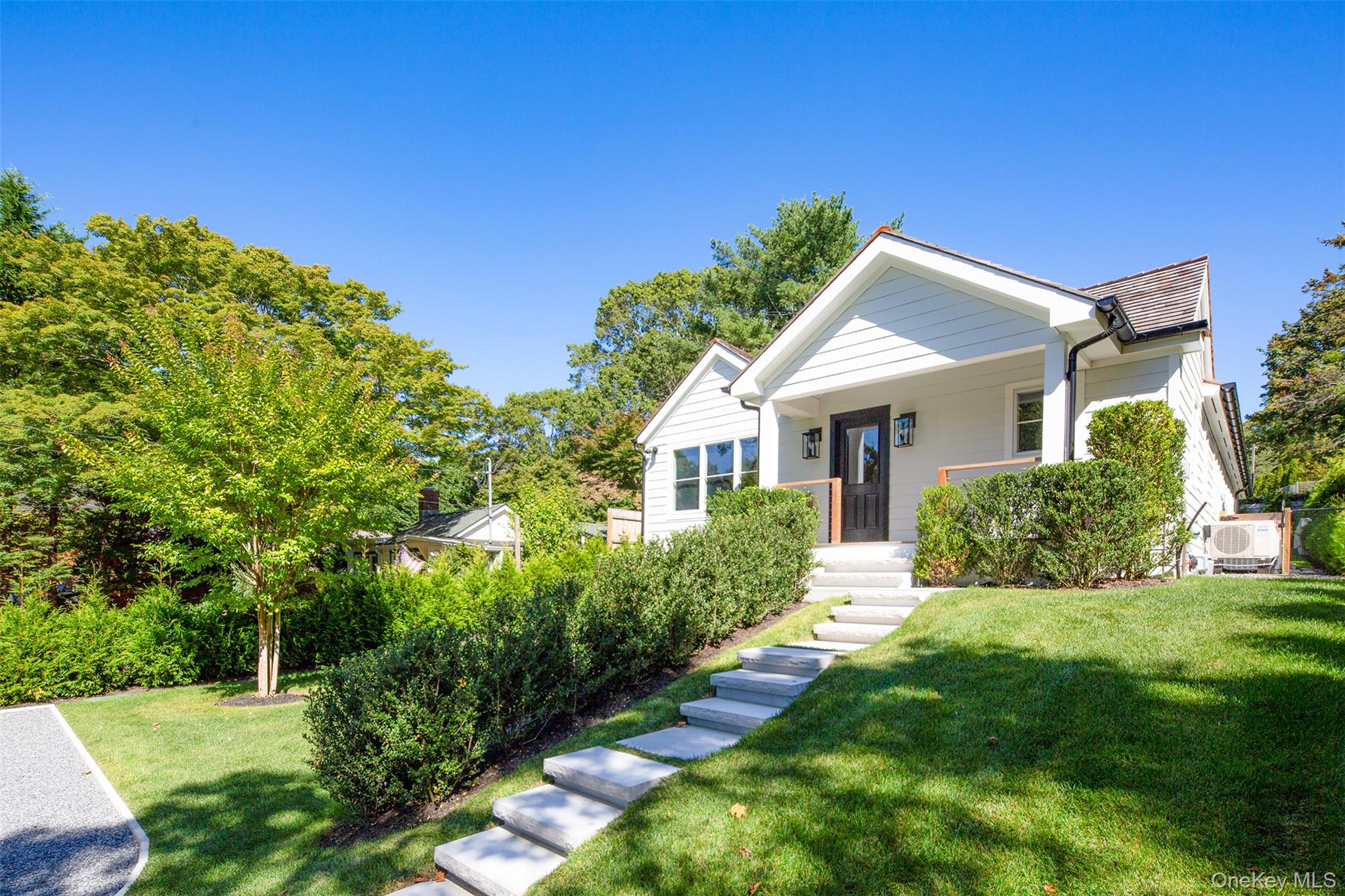 195 Little Fresh Pond Road, Southampton, NY 11968