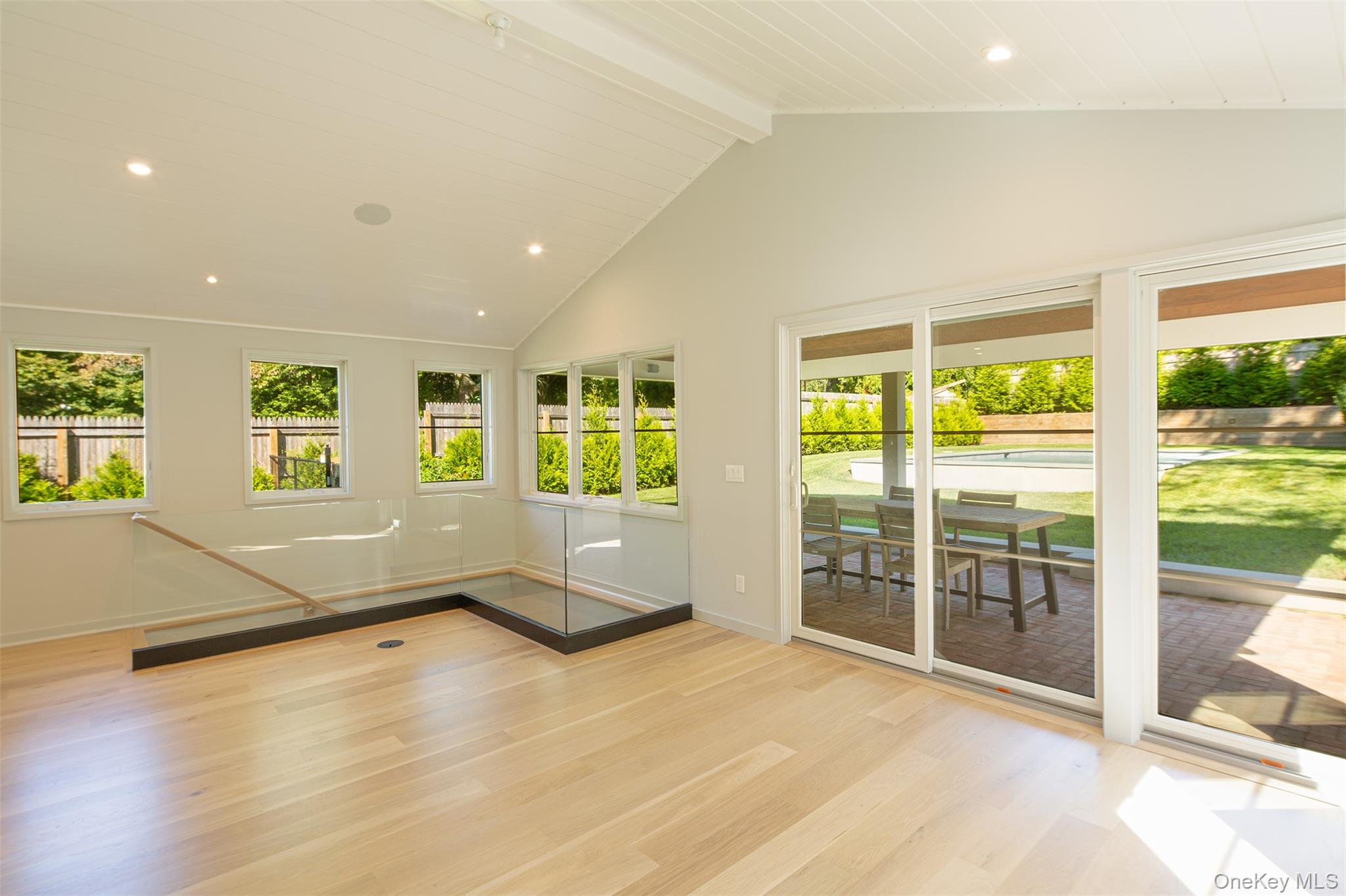 195 Little Fresh Pond Road, Southampton, NY 11968