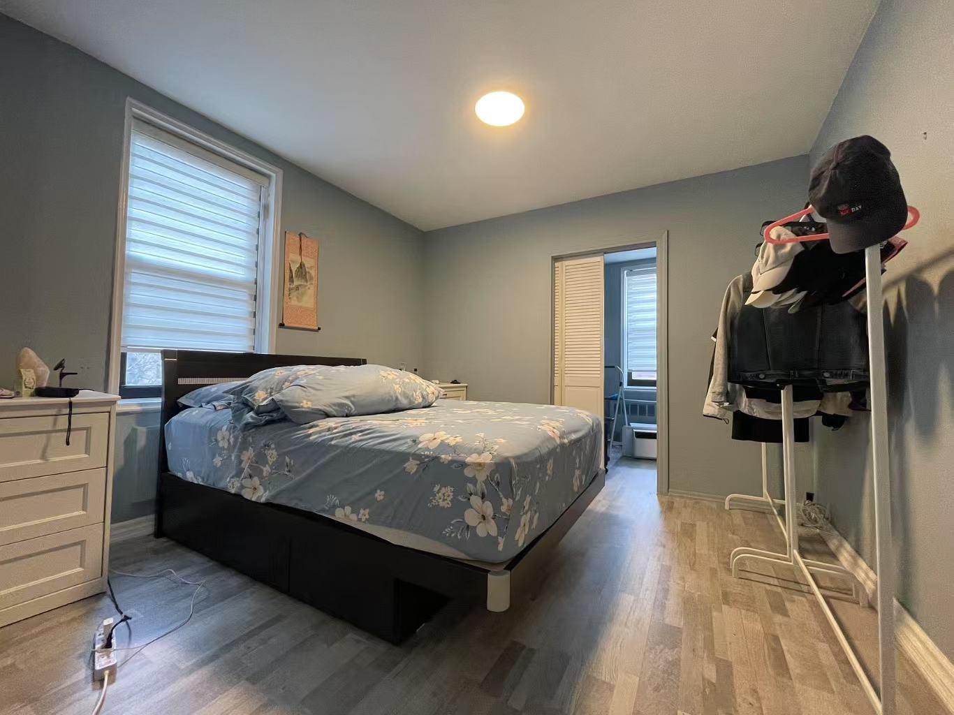 140-50 Burden Crescent # 4J, Jamaica, NY 11435