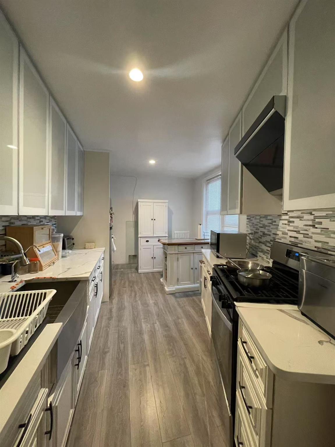 140-50 Burden Crescent # 4J, Jamaica, NY 11435