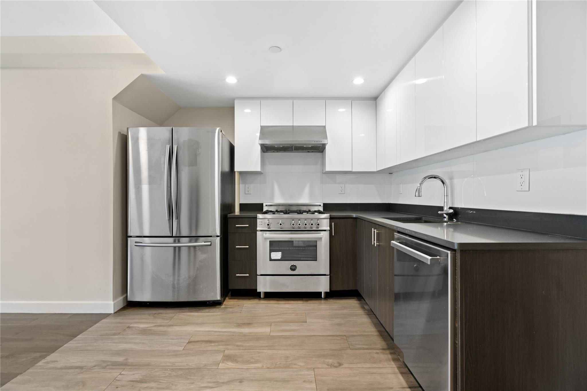 9745 63rd Drive # 7A, Rego Park, NY 11374