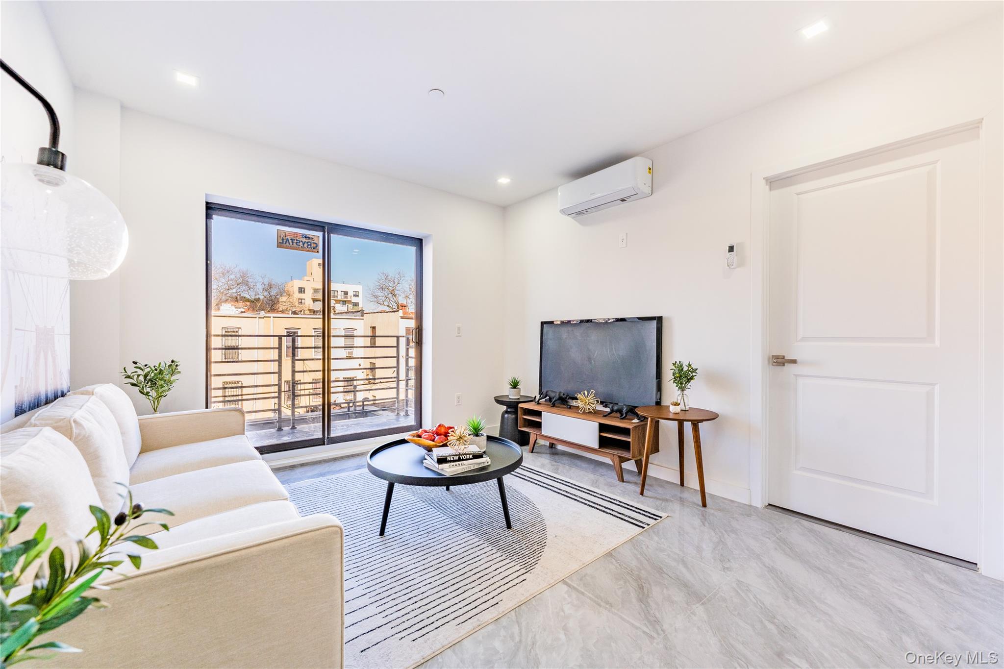 941 57th Street # 1A, Brooklyn, NY 11219