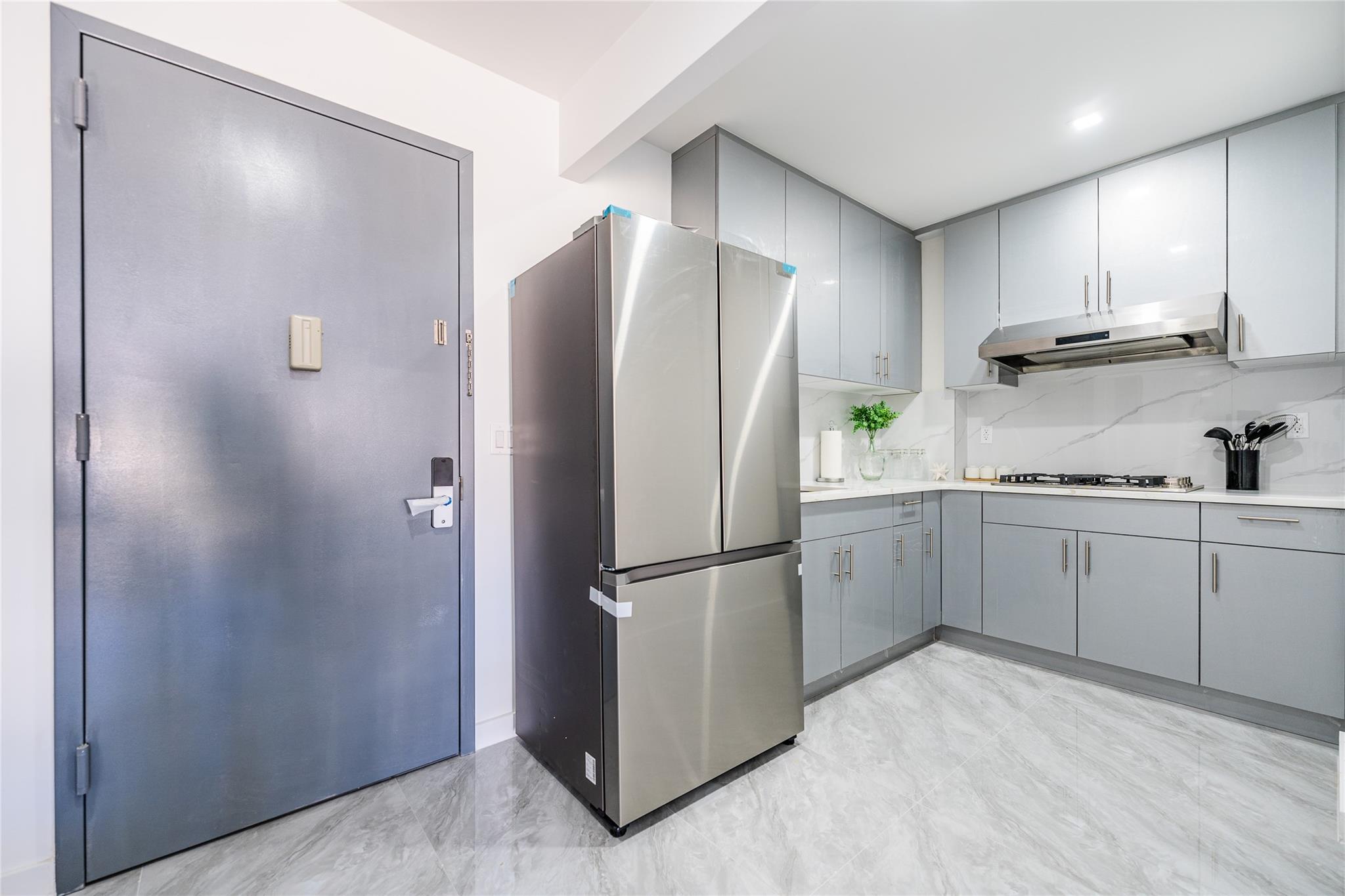941 57th Street # 3A, Brooklyn, NY 11219