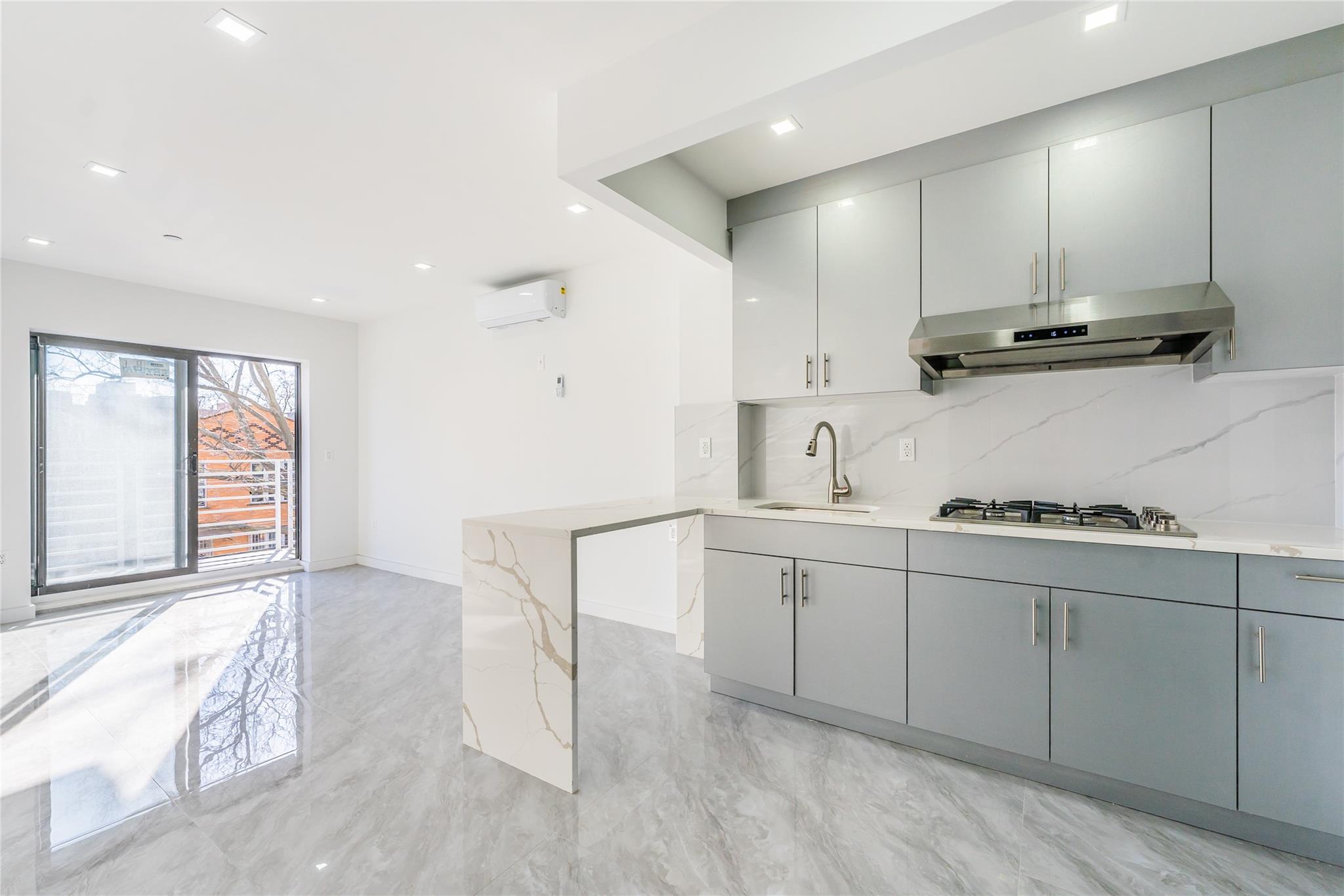 941 57th Street # 3A, Brooklyn, NY 11219