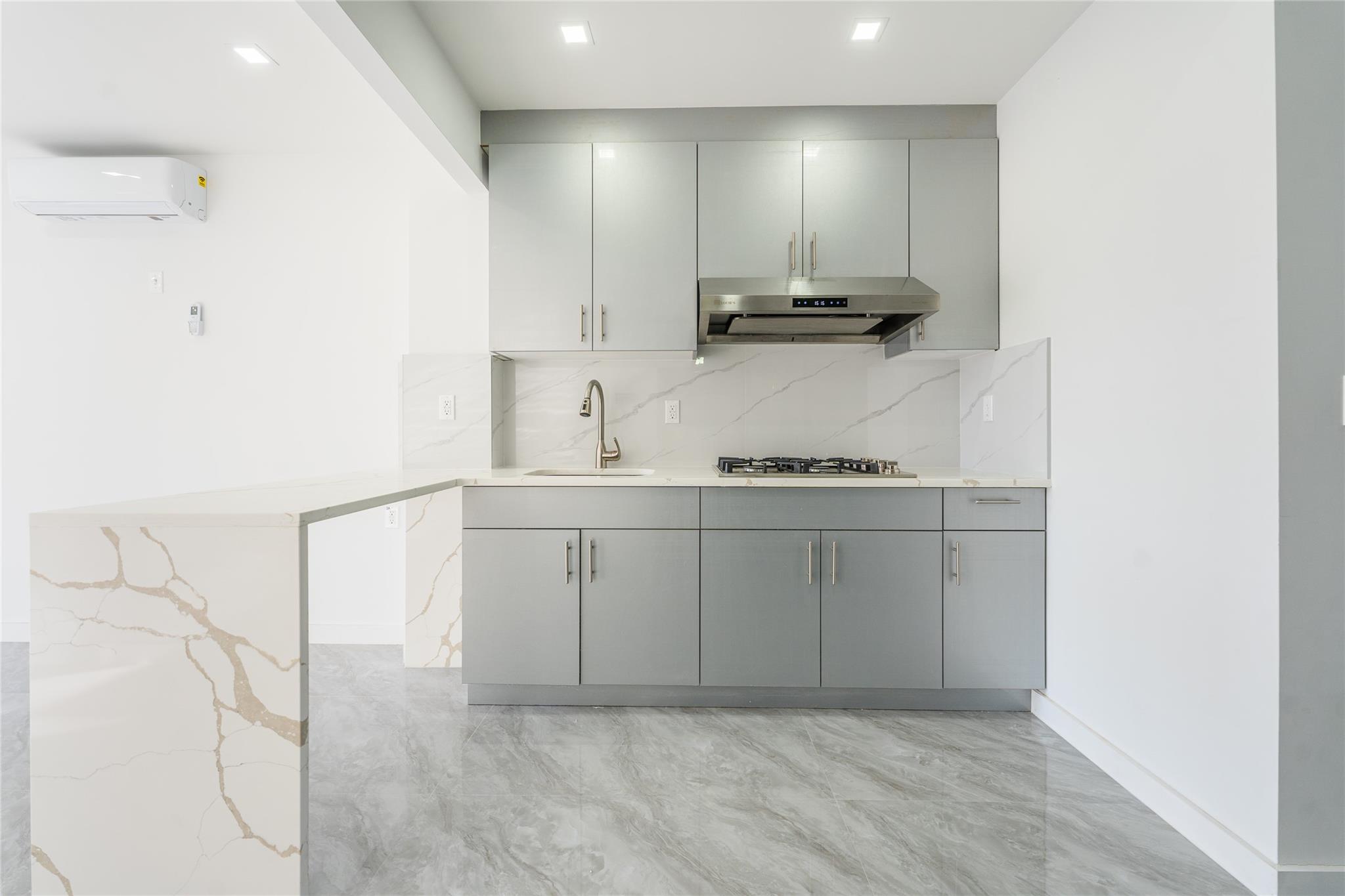 941 57th Street # 3A, Brooklyn, NY 11219