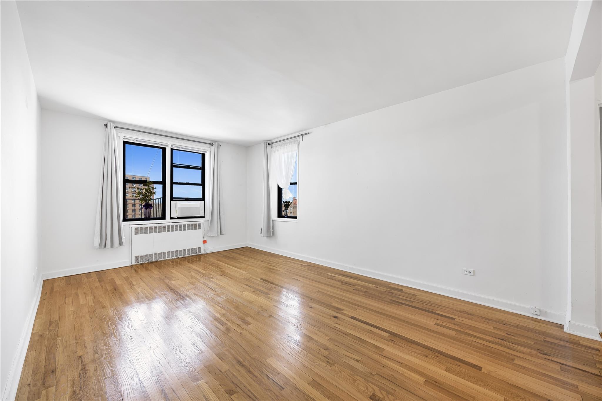 99-63 66 Avenue # F7, Rego Park, NY 11374