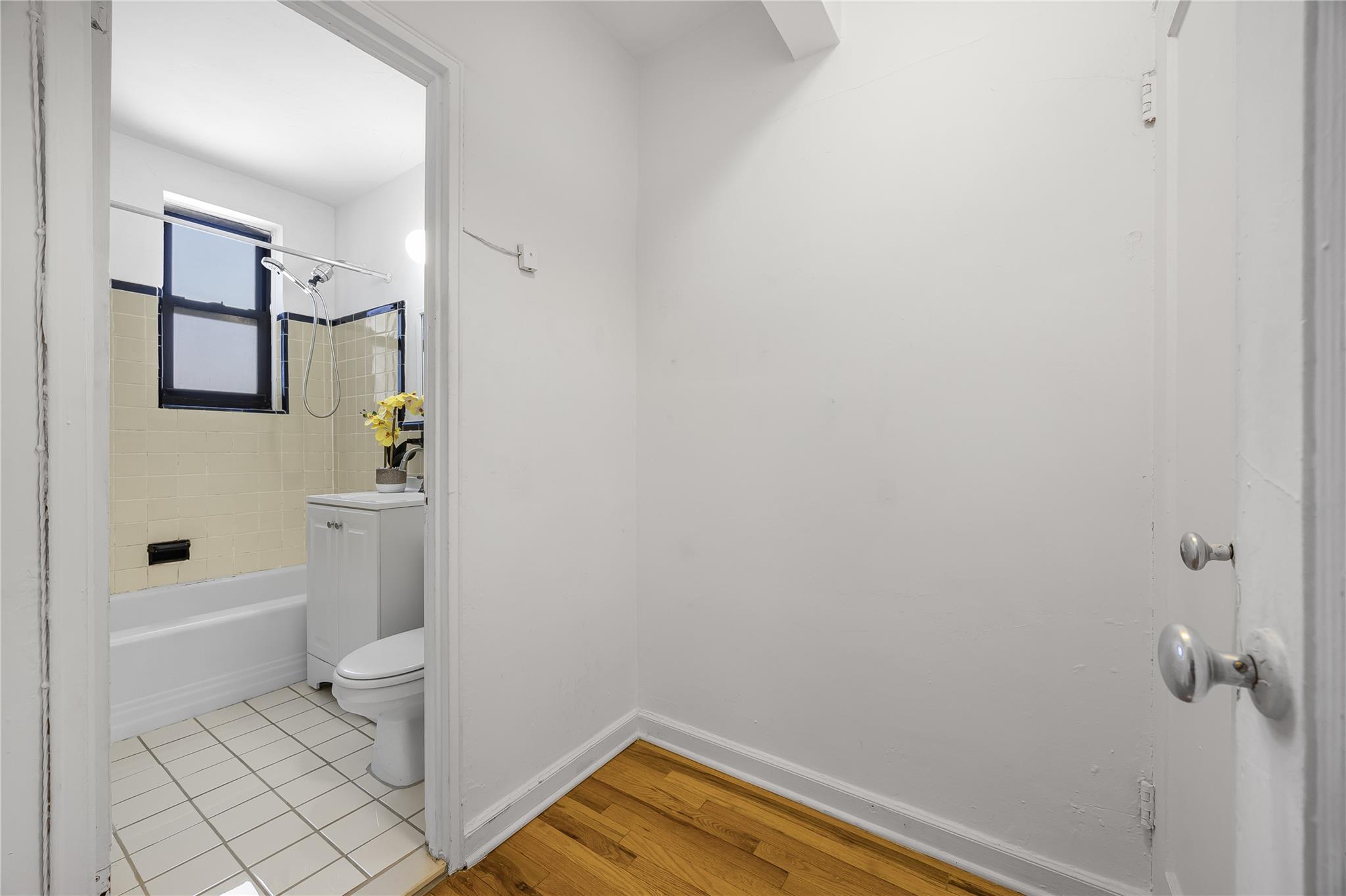 99-63 66 Avenue # F7, Rego Park, NY 11374