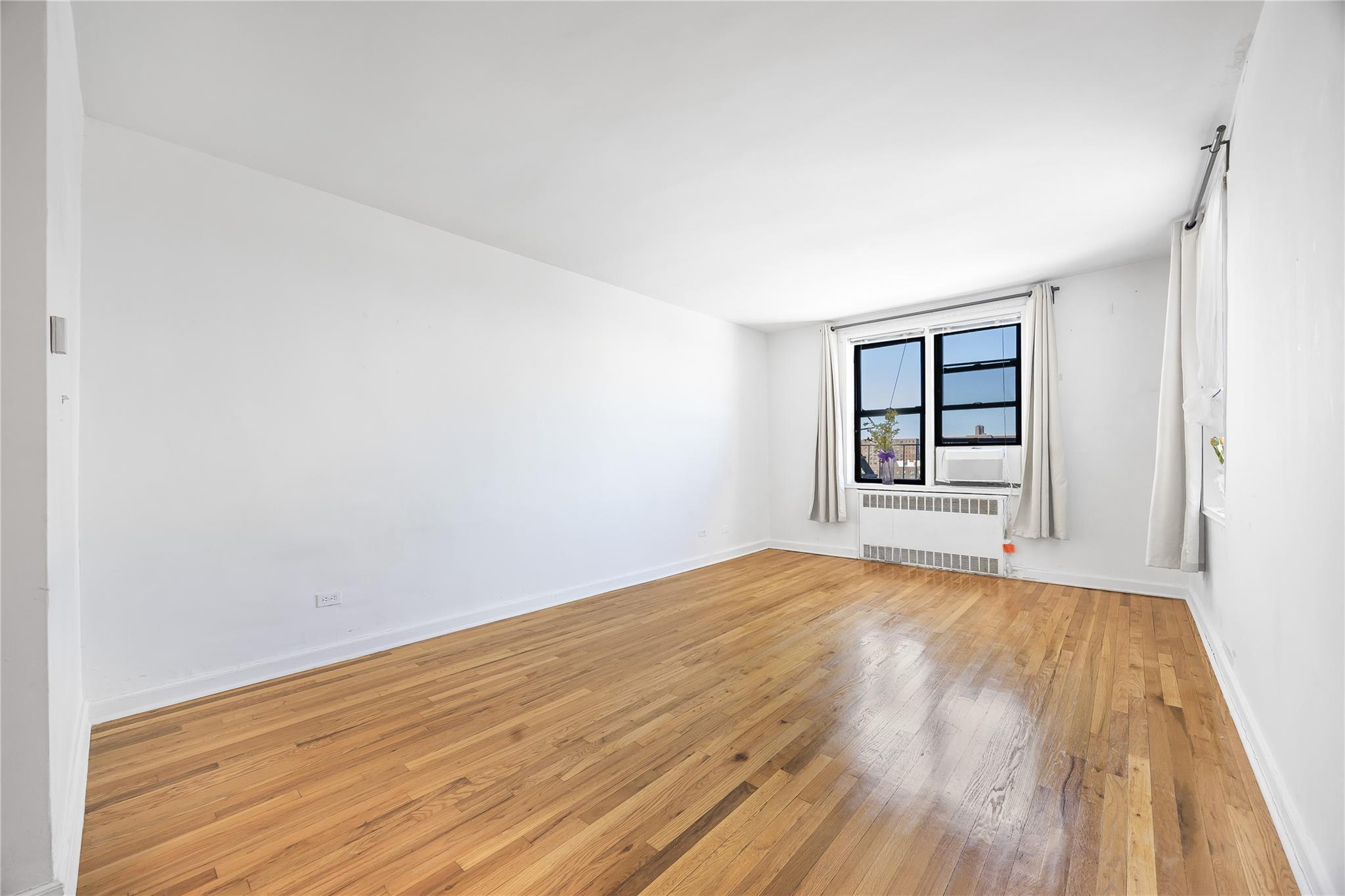 99-63 66 Avenue # F7, Rego Park, NY 11374