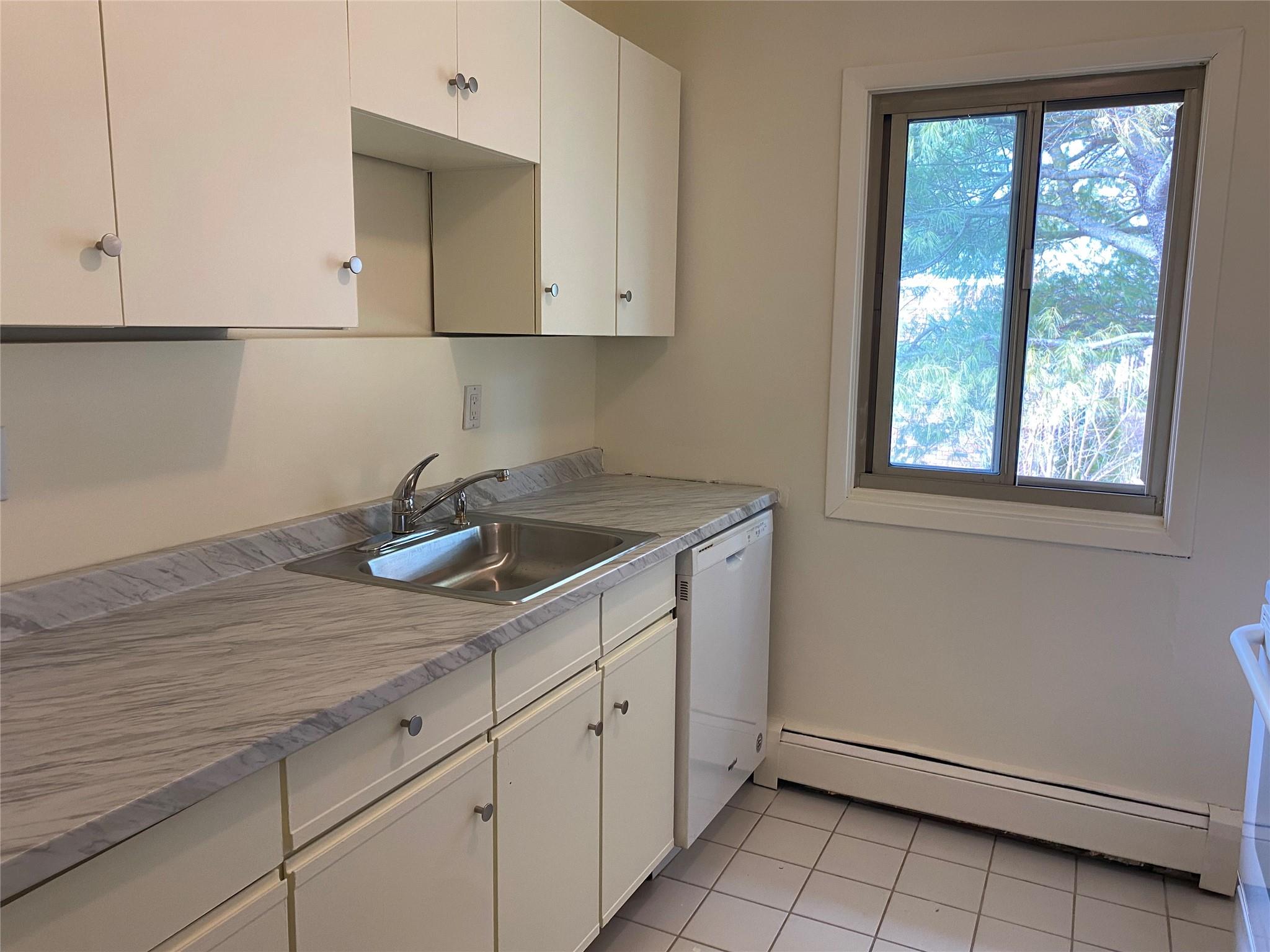 2417 Union Boulevard # 3B, Islip, NY 11751