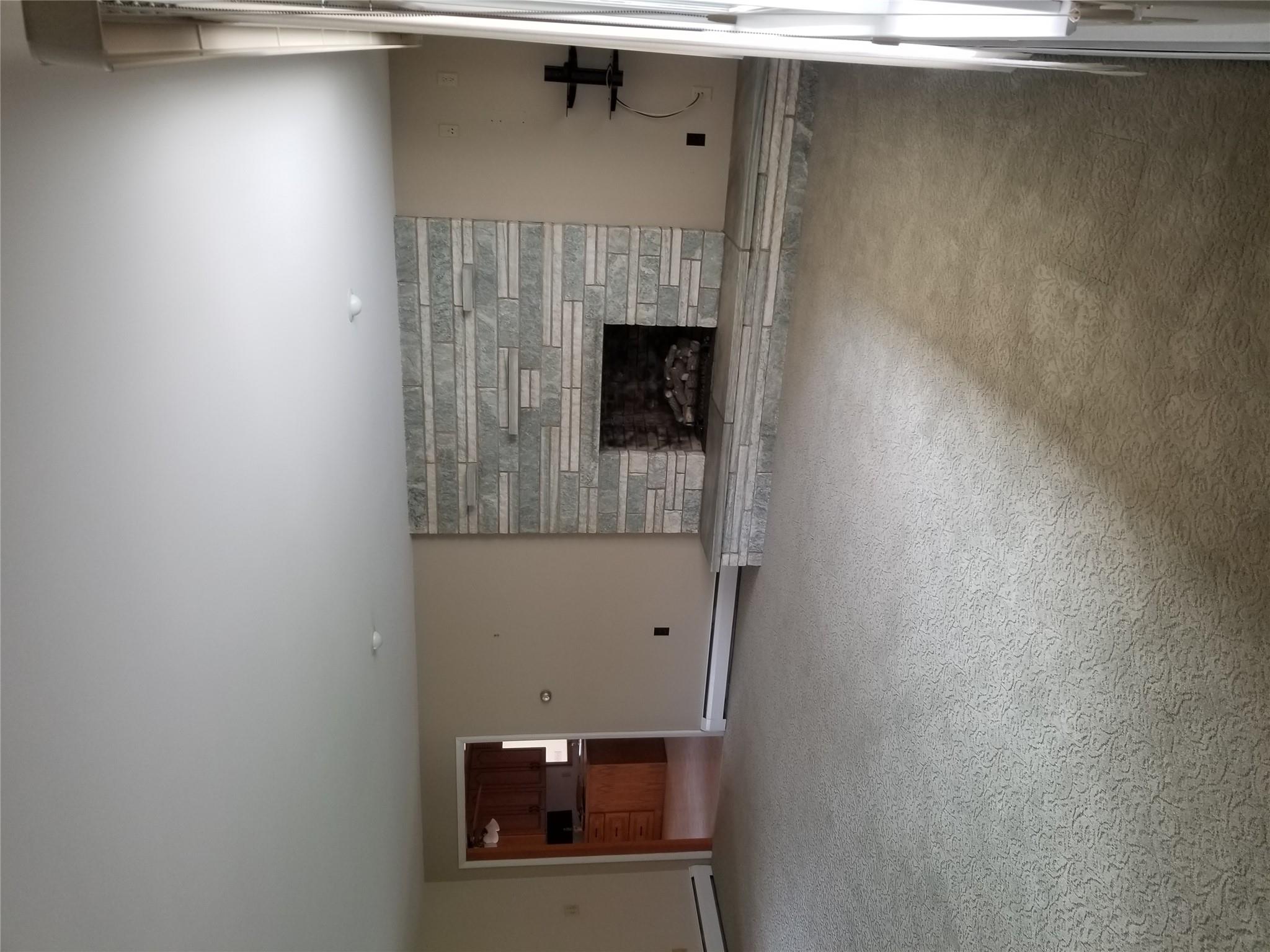 15 Boyce Road, Danbury, NY 06811