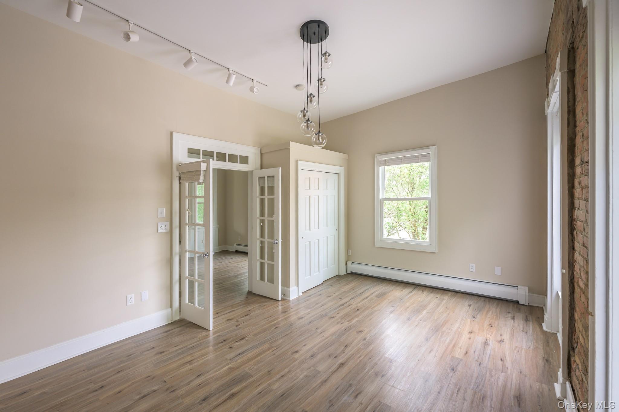 237 Warren Street, Hudson, NY 12534