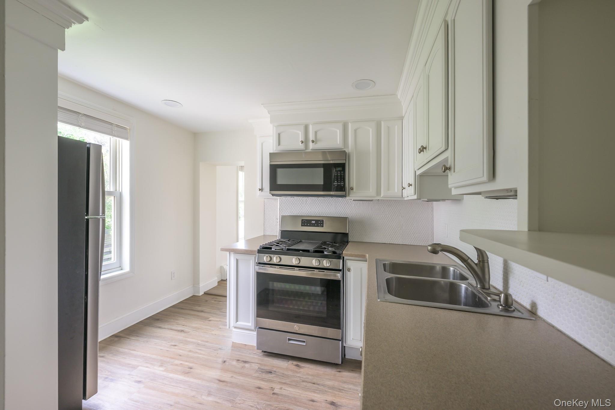 237 Warren Street, Hudson, NY 12534