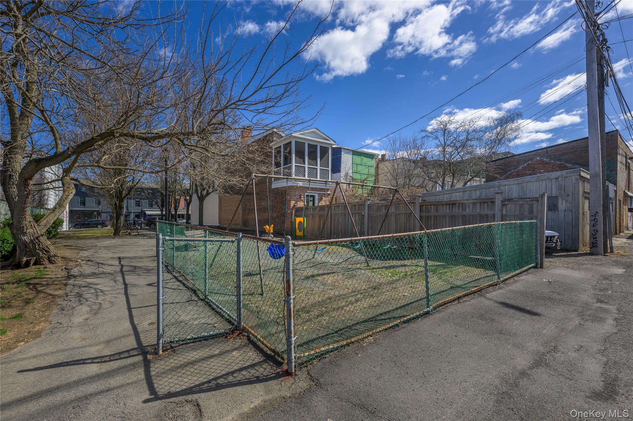 237 Warren Street, Hudson, NY 12534