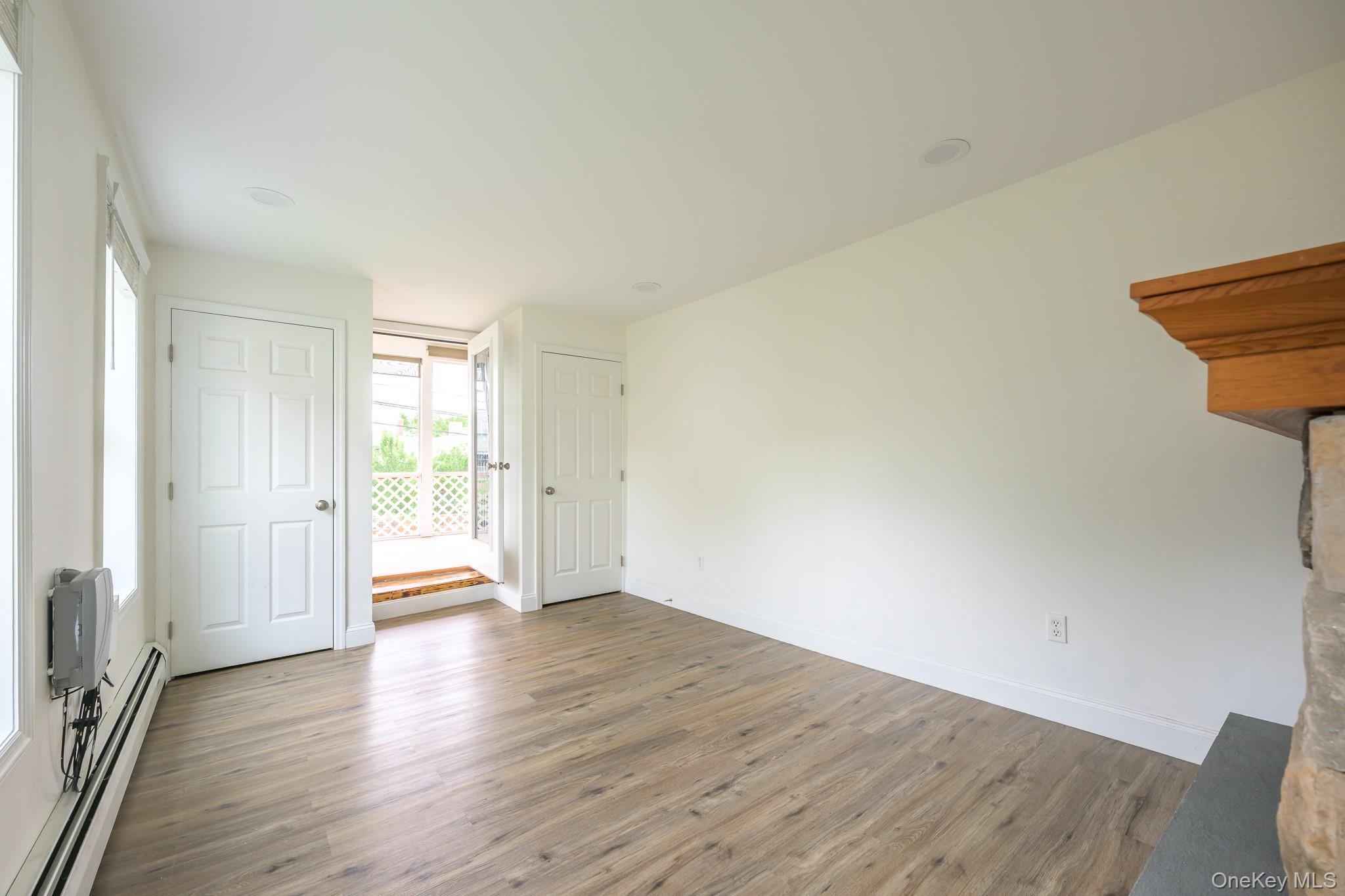 237 Warren Street, Hudson, NY 12534