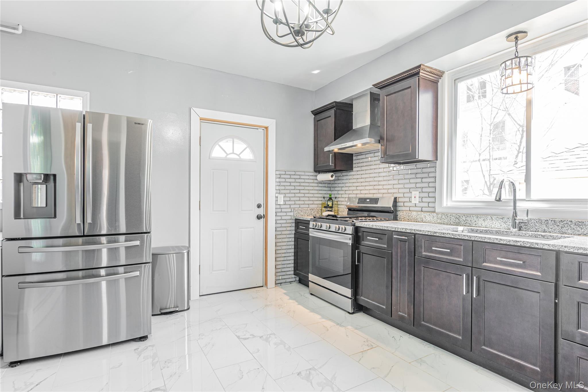 4 Fairmont Street, Poughkeepsie, NY 12601