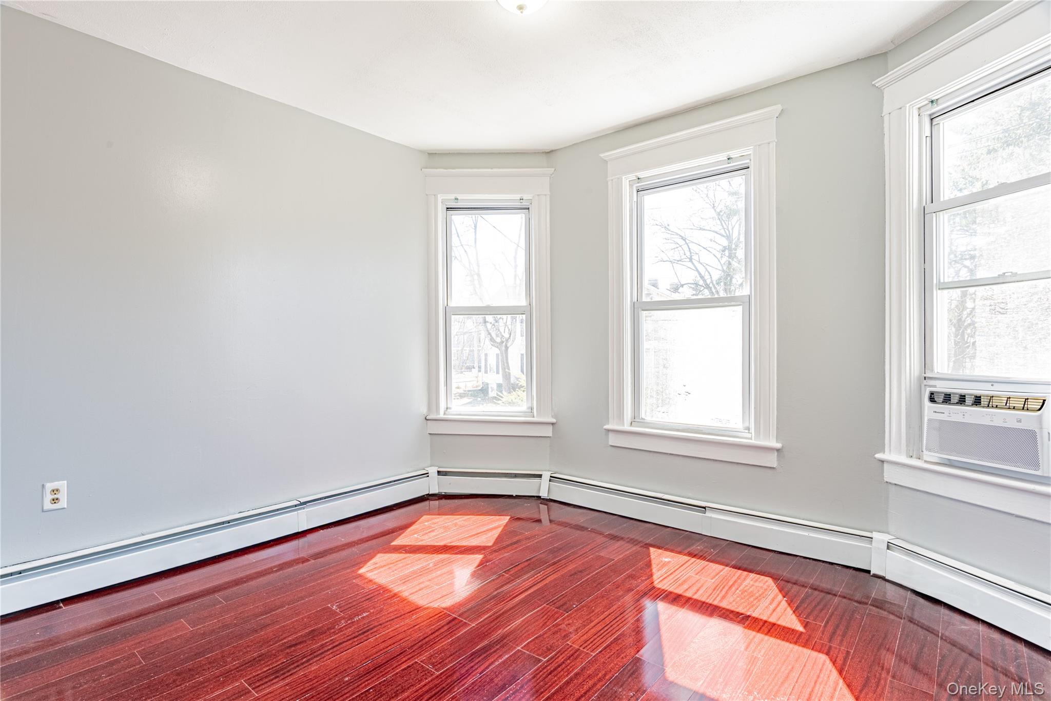 4 Fairmont Street, Poughkeepsie, NY 12601