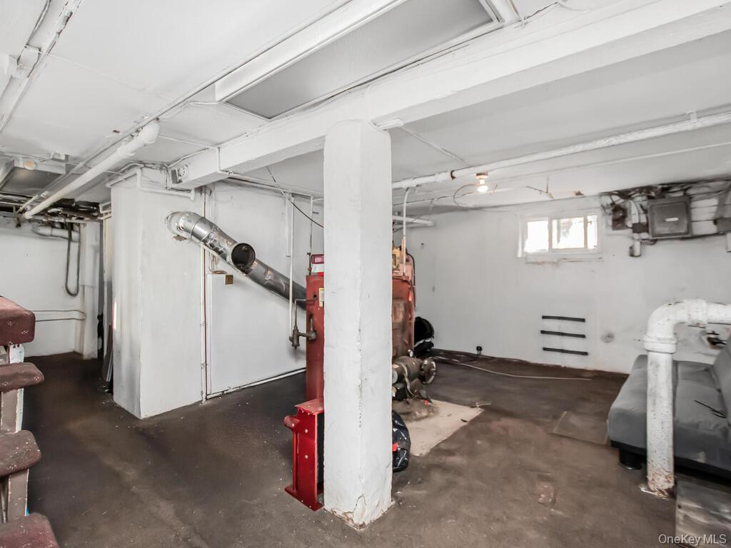 14 Touissant Avenue, Yonkers, NY 10710