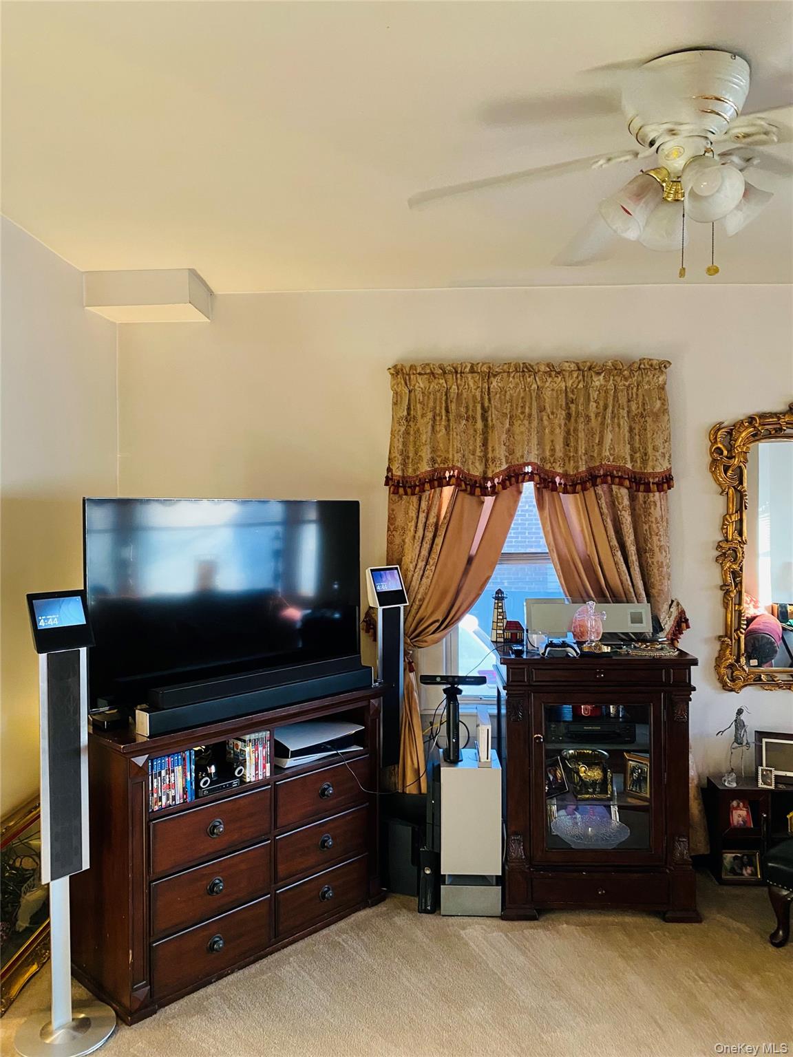 14 Touissant Avenue, Yonkers, NY 10710