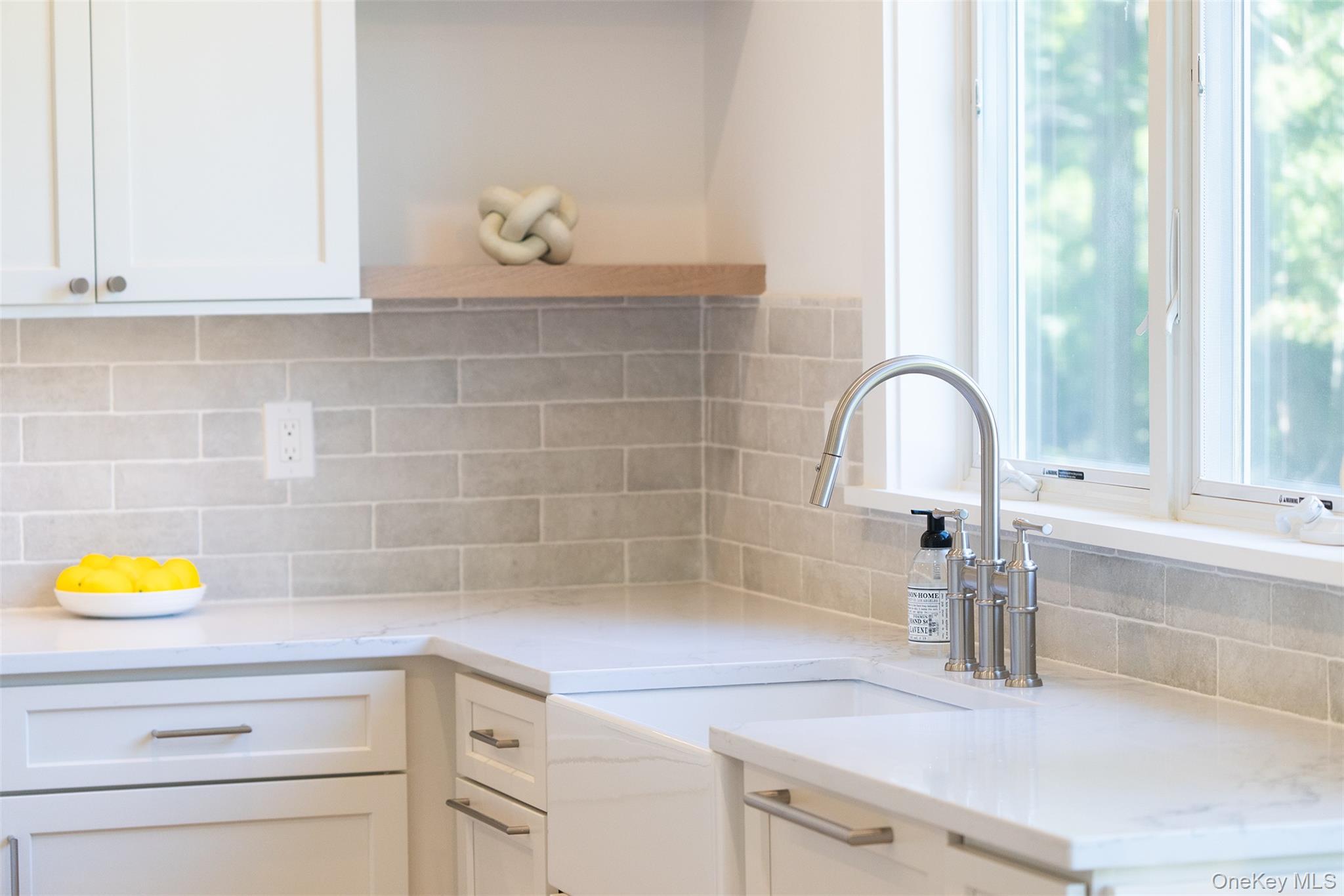 550 Madison Avenue, Greenport, NY 11944