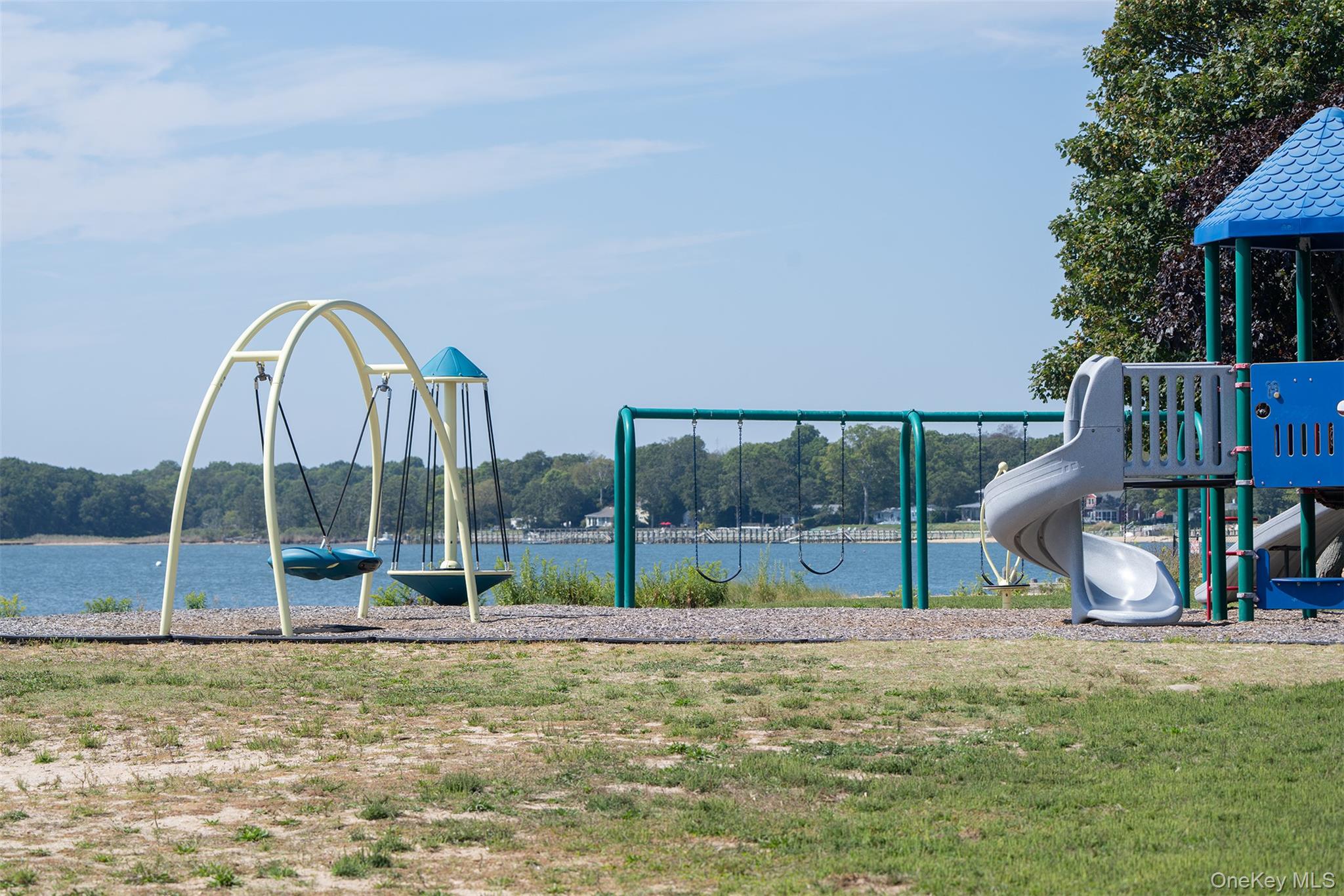 550 Madison Avenue, Greenport, NY 11944