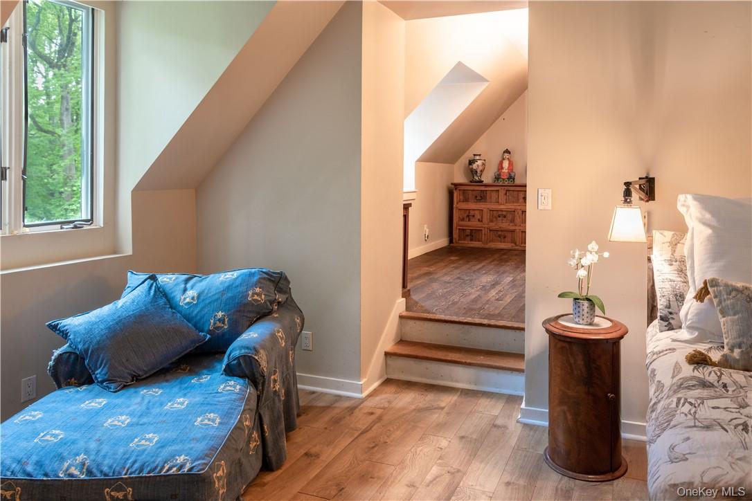 21 Woods Road, Palisades, NY 10964