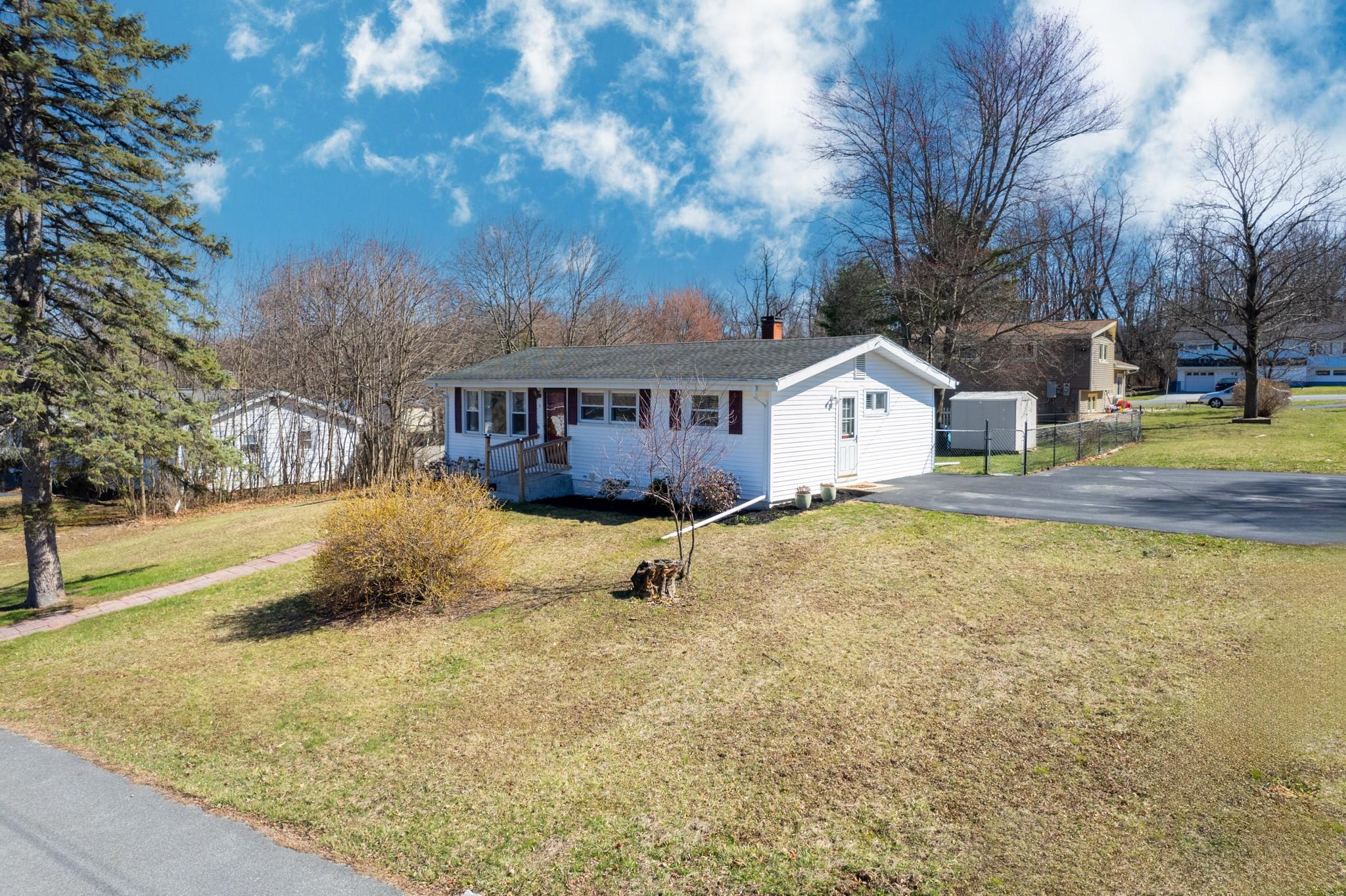 9 Kearney Drive, New Windsor, NY 12553
