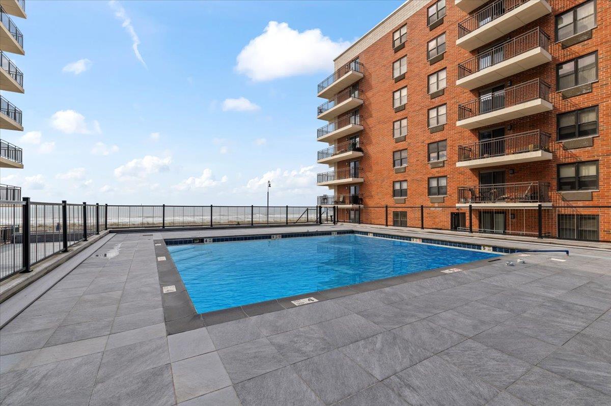 230 W Broadway # 110, Long Beach, NY 11561