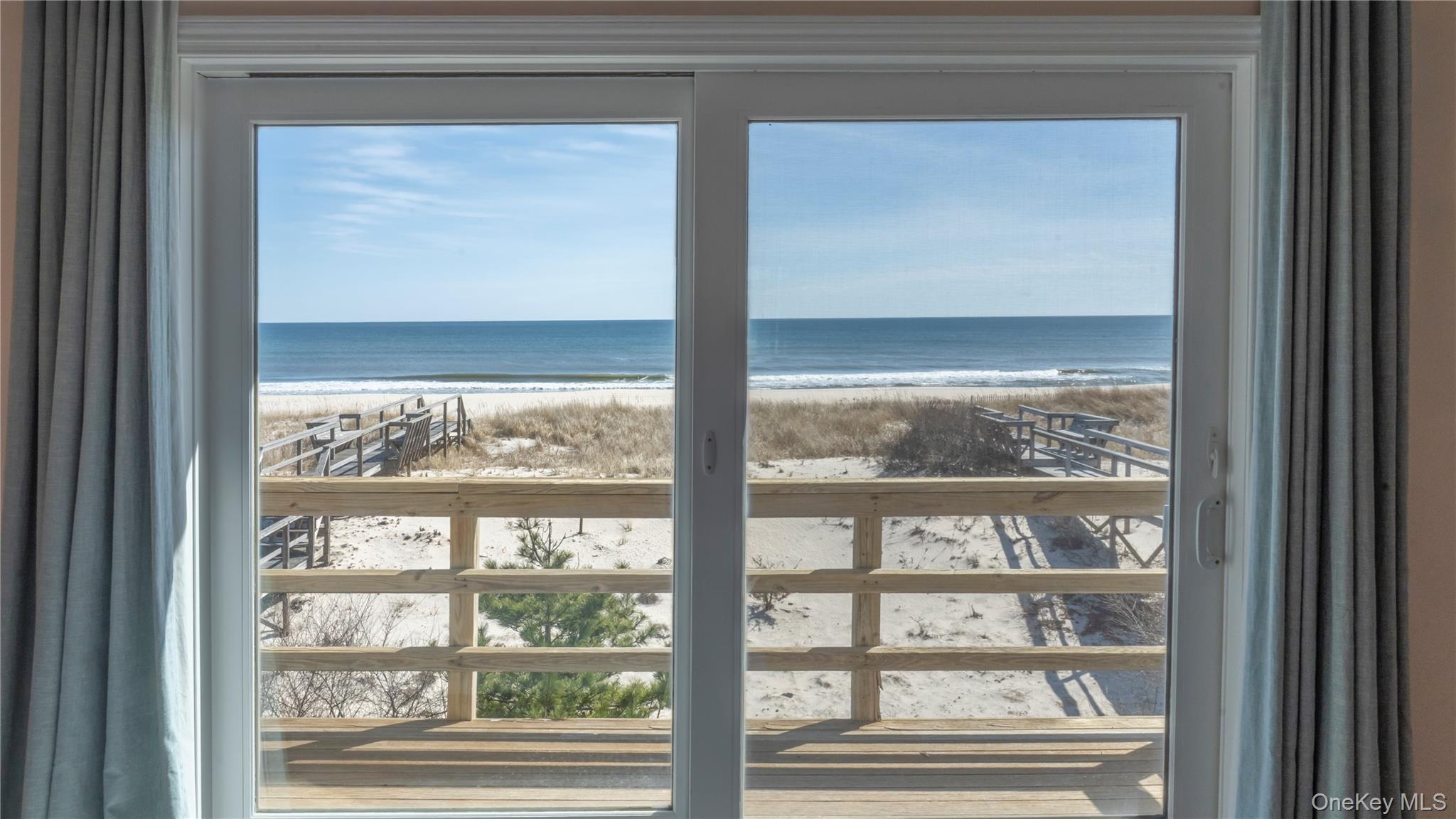 825 Dune Road, Westhampton Beach, NY 11978