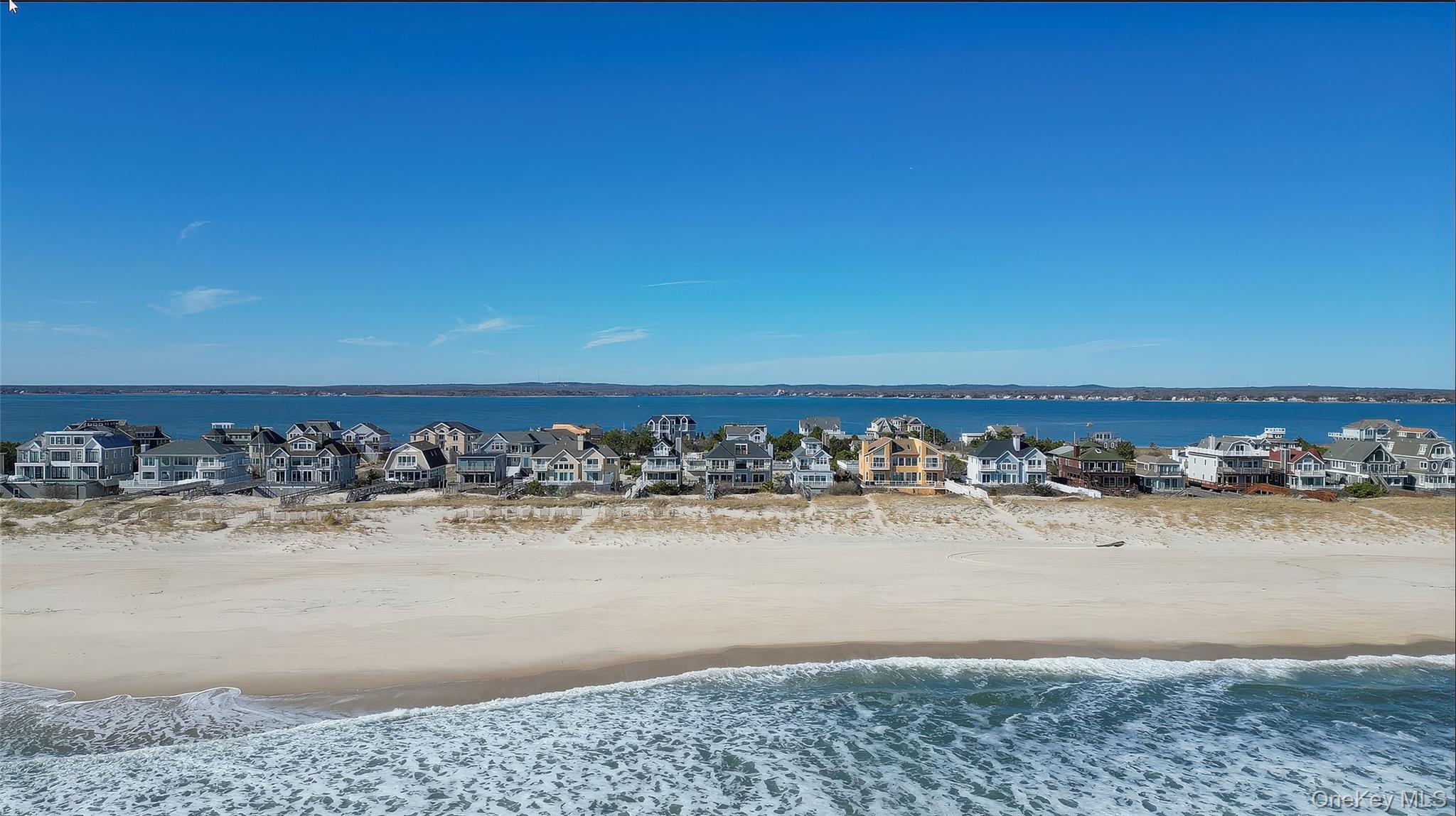 825 Dune Road, Westhampton Beach, NY 11978