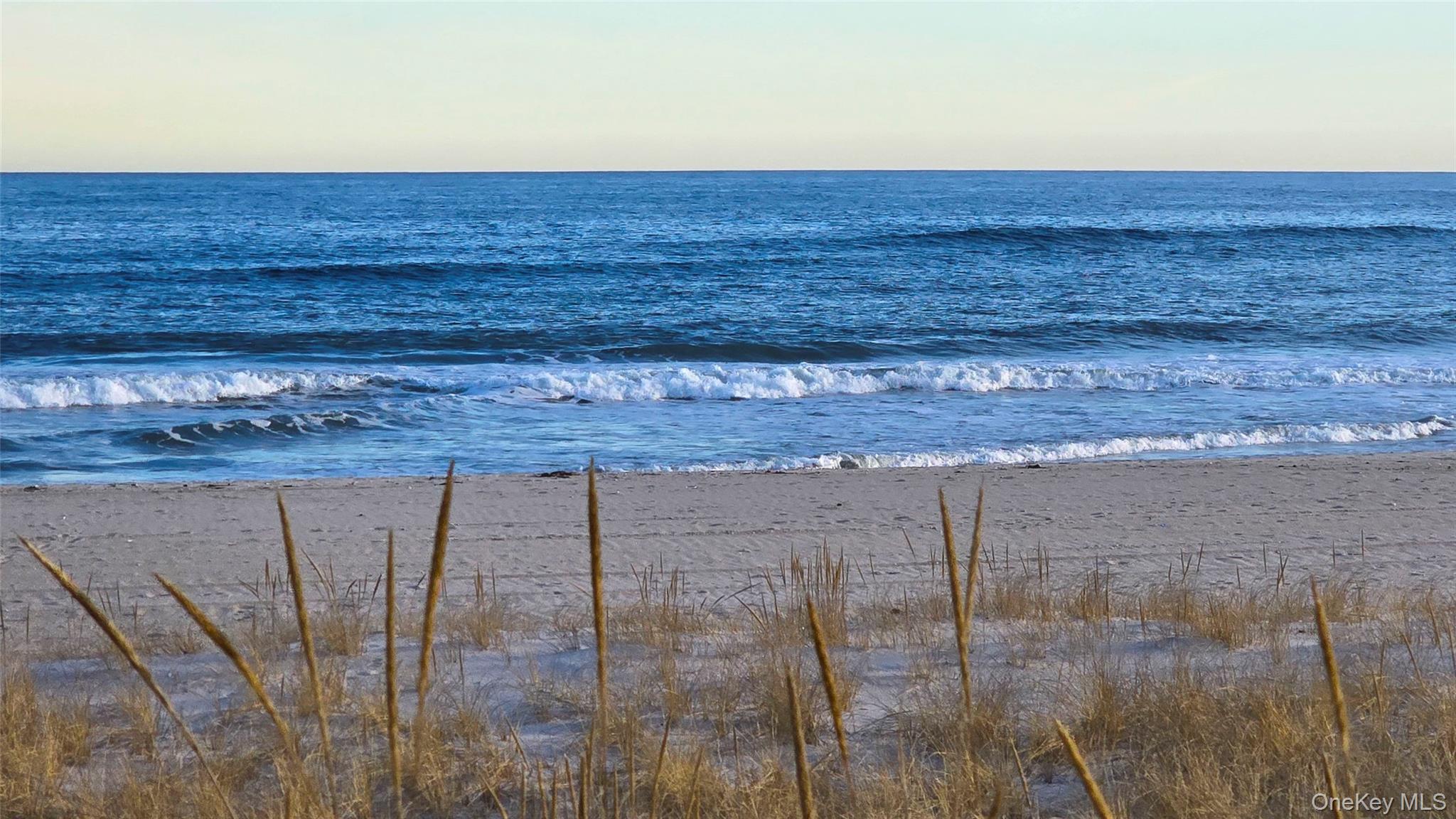 825 Dune Road, Westhampton Beach, NY 11978