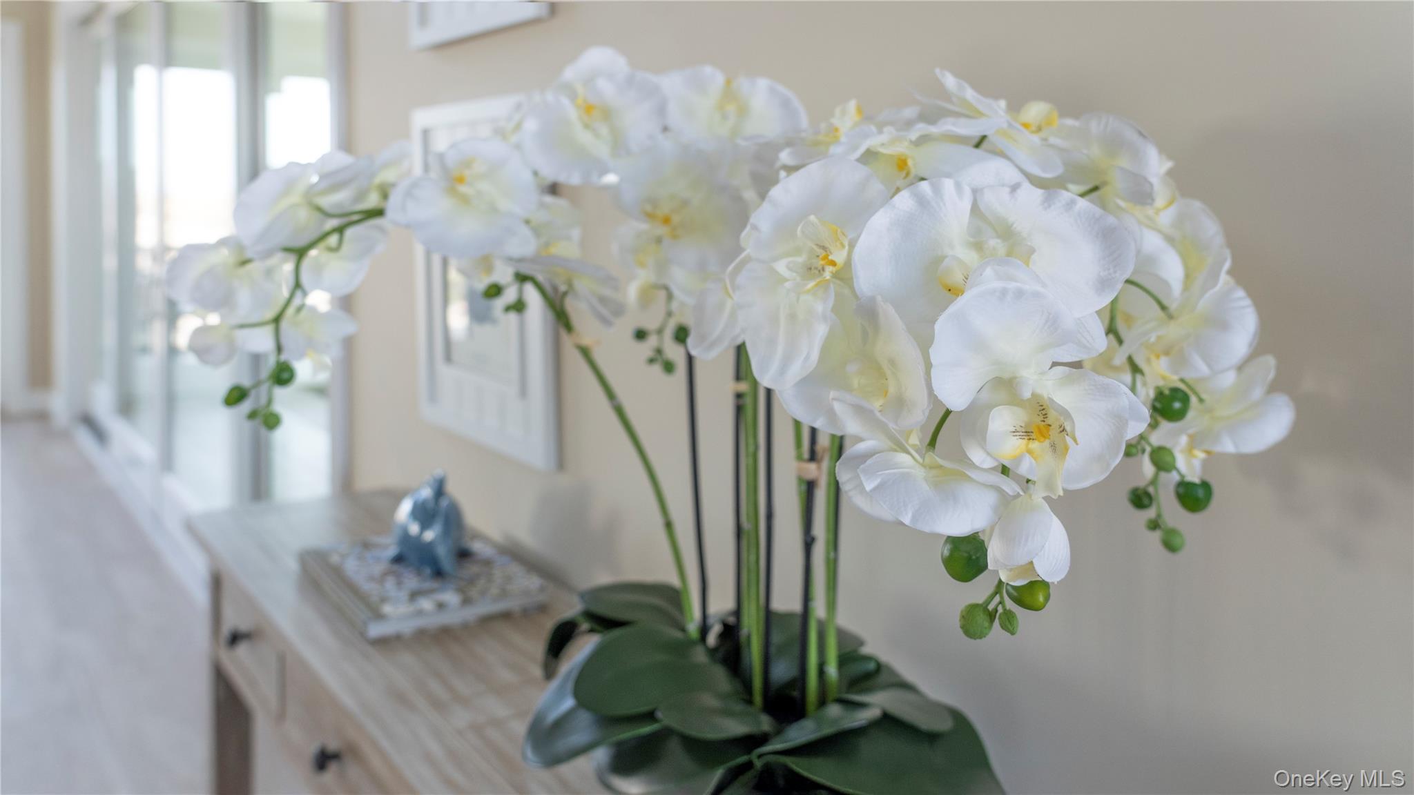 825 Dune Road, Westhampton Beach, NY 11978