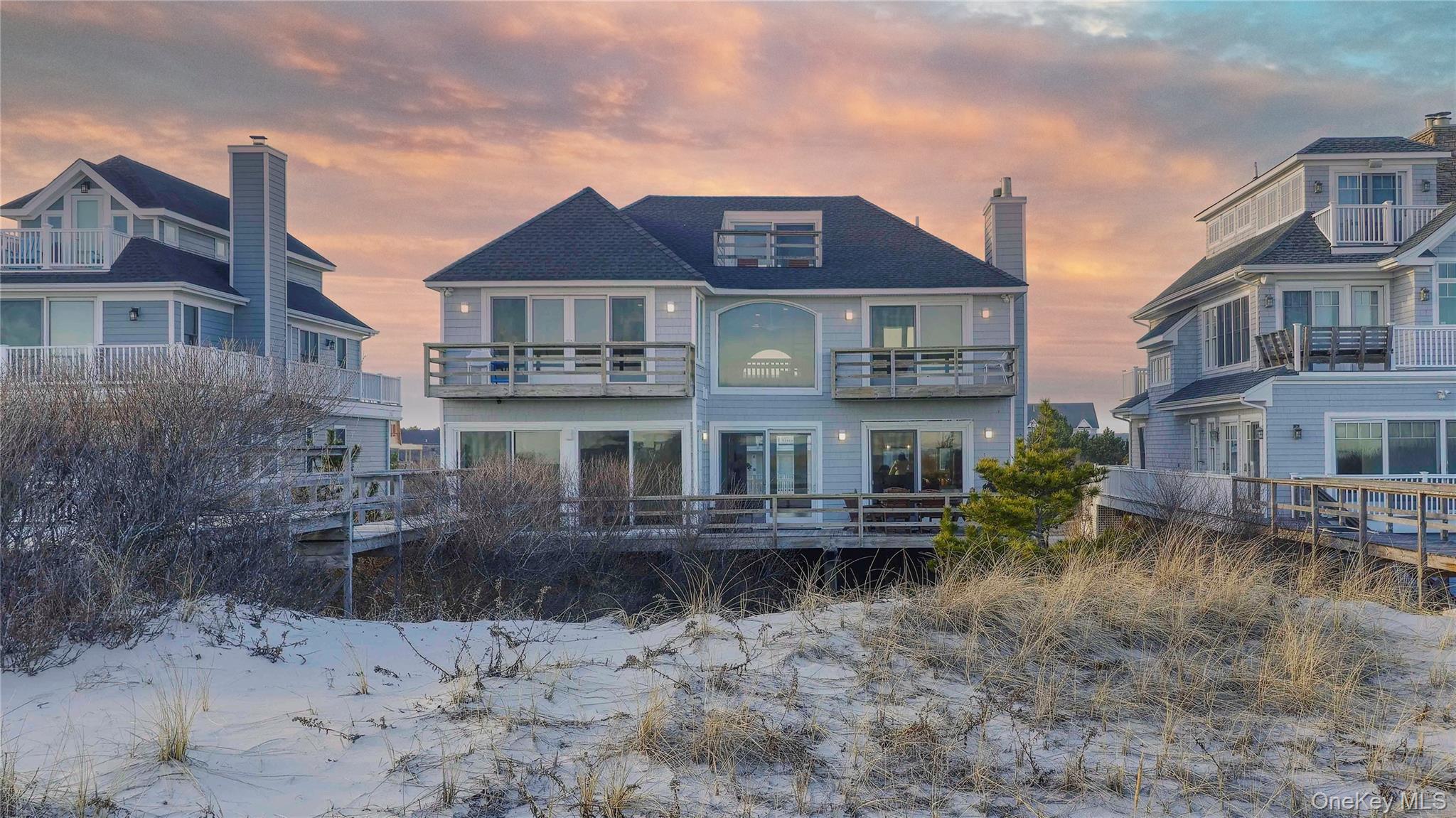 825 Dune Road, Westhampton Beach, NY 11978