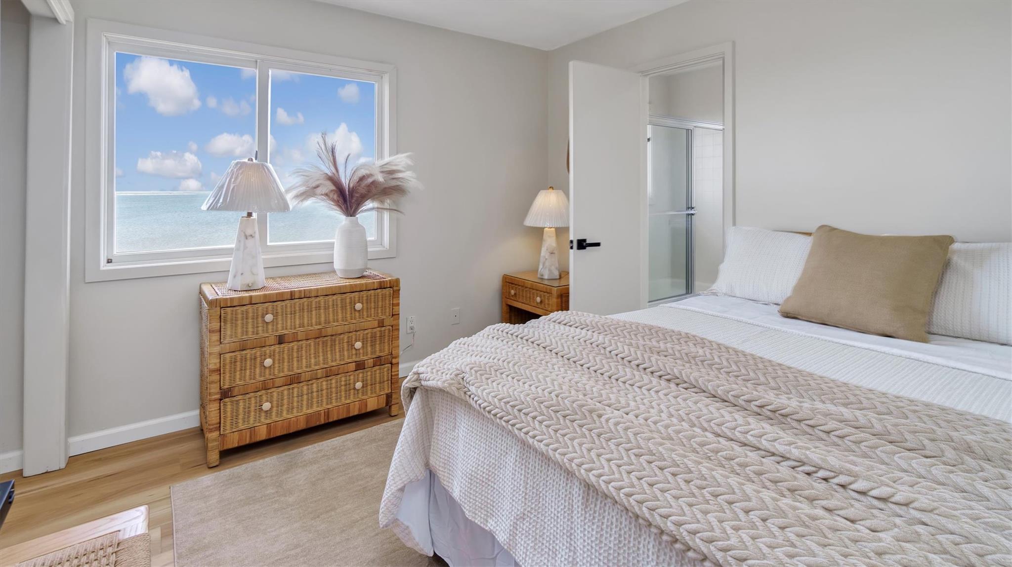 552 Dune Road, Westhampton, NY 11977