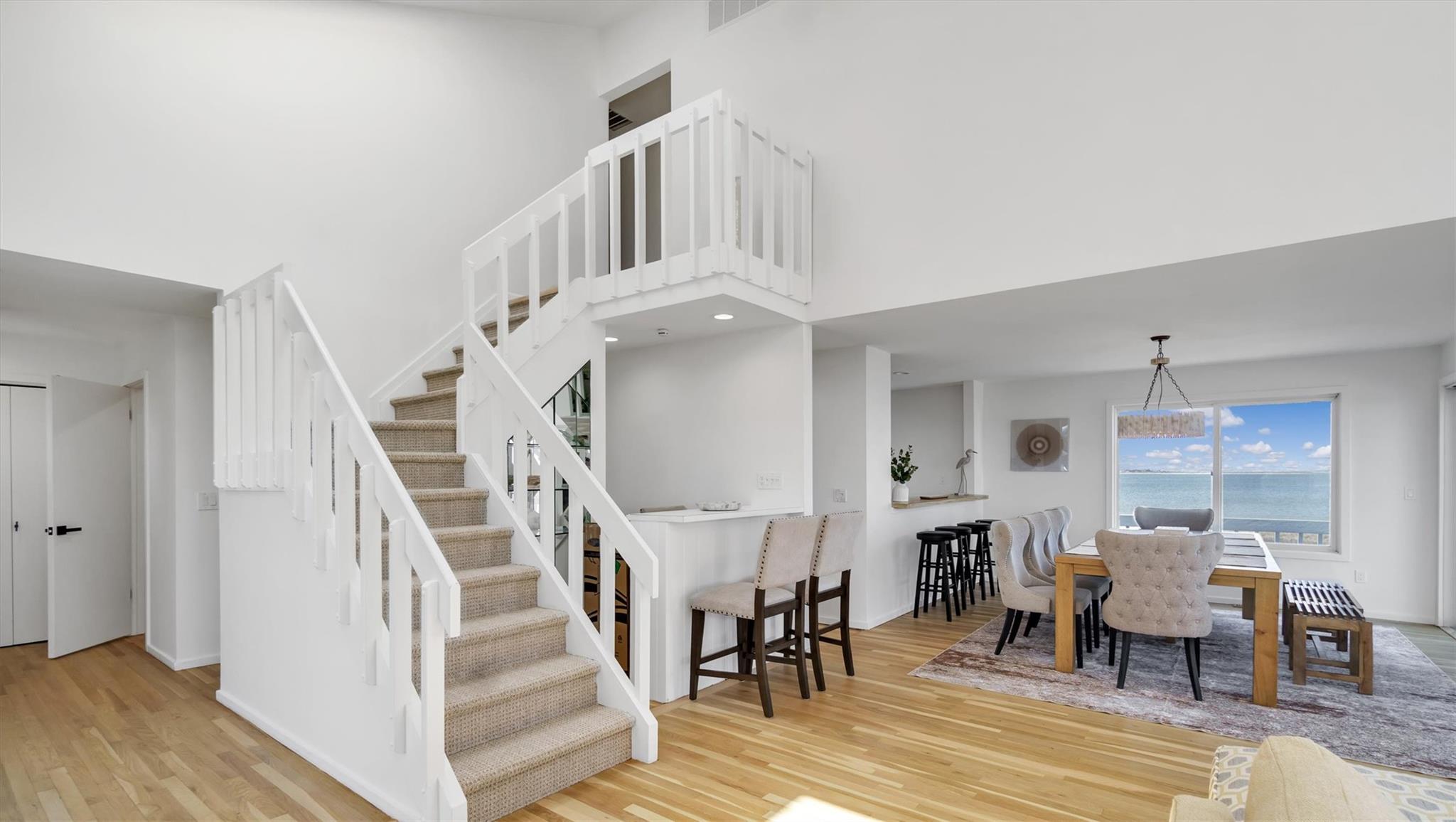 552 Dune Road, Westhampton, NY 11977