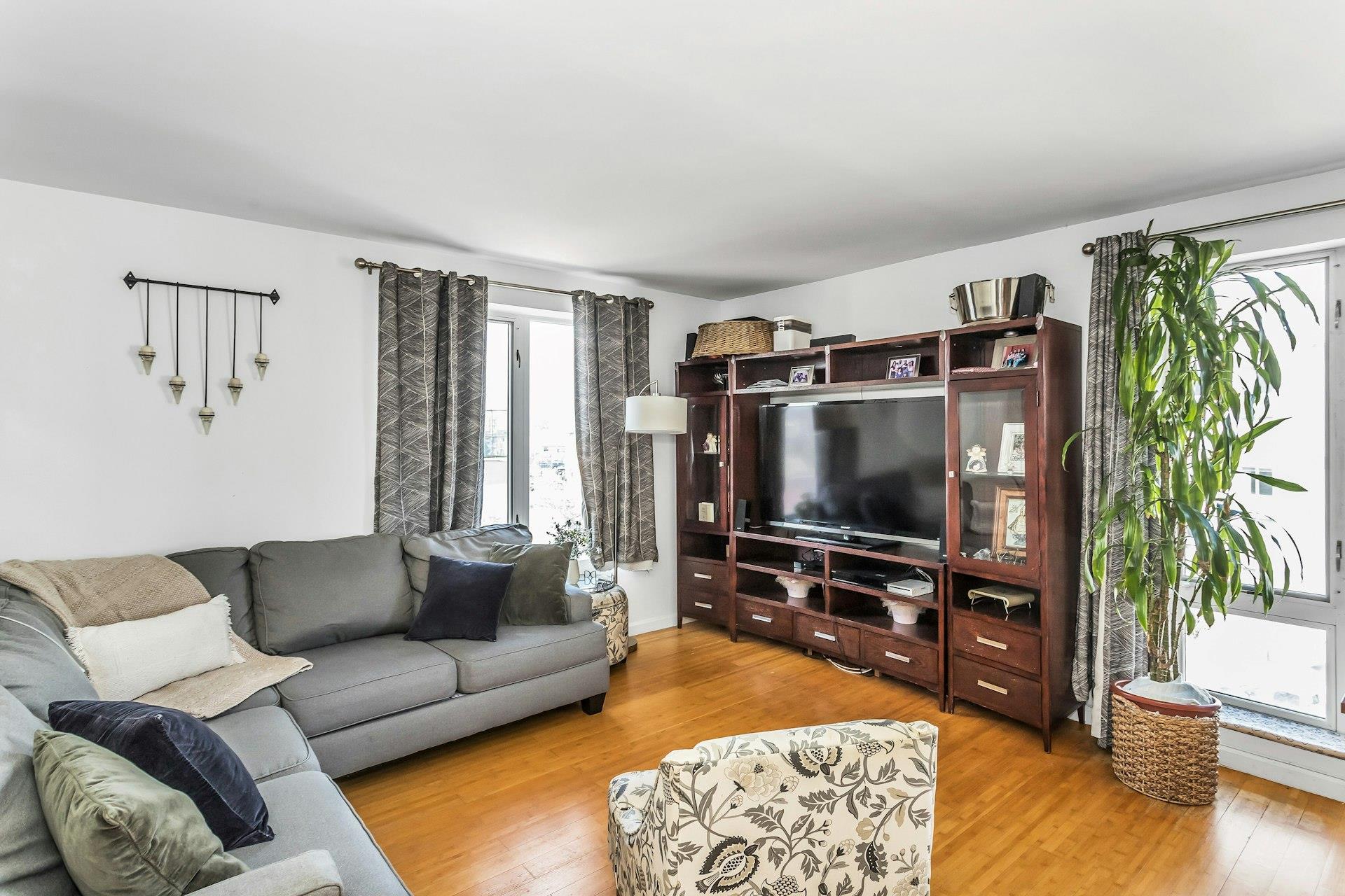 112-02 Northern Boulevard # 6G, Corona, NY 11368