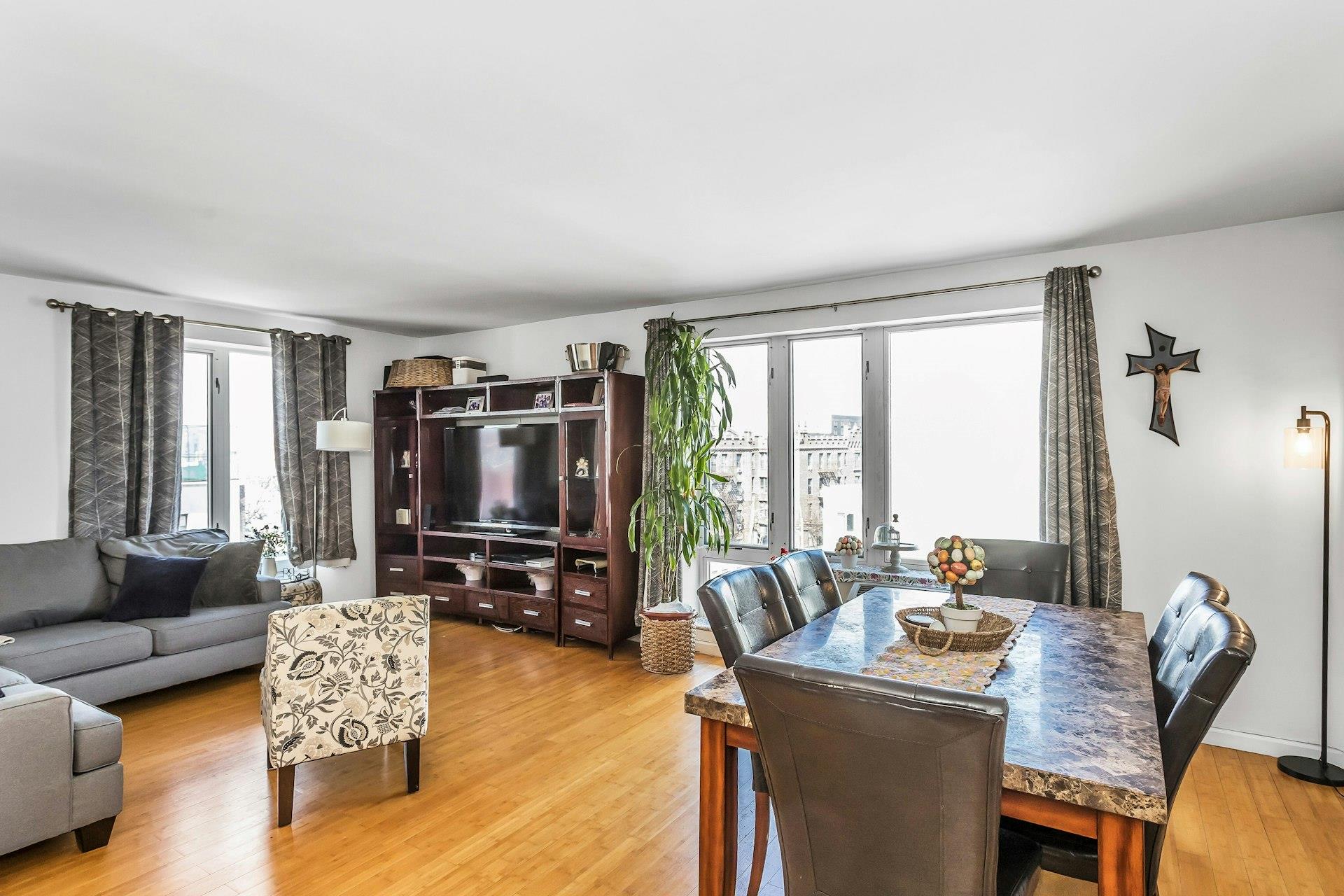 112-02 Northern Boulevard # 6G, Corona, NY 11368