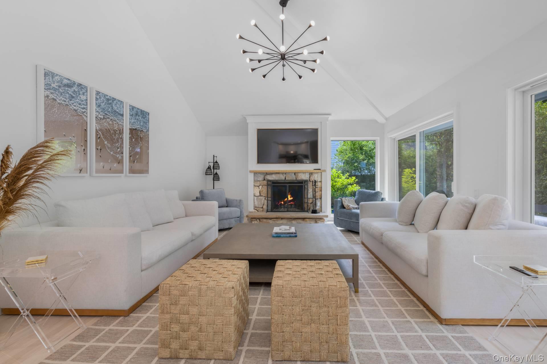 9 Sulky Circle, East Hampton, NY 11937