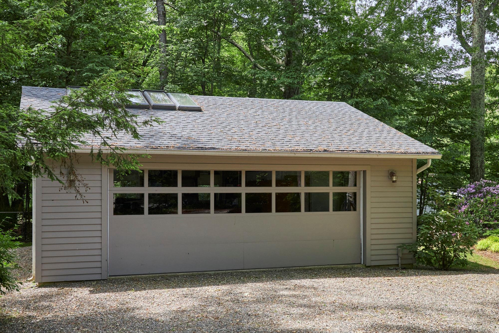 43 Lake Shore Drive, Pine Plains, NY 12567