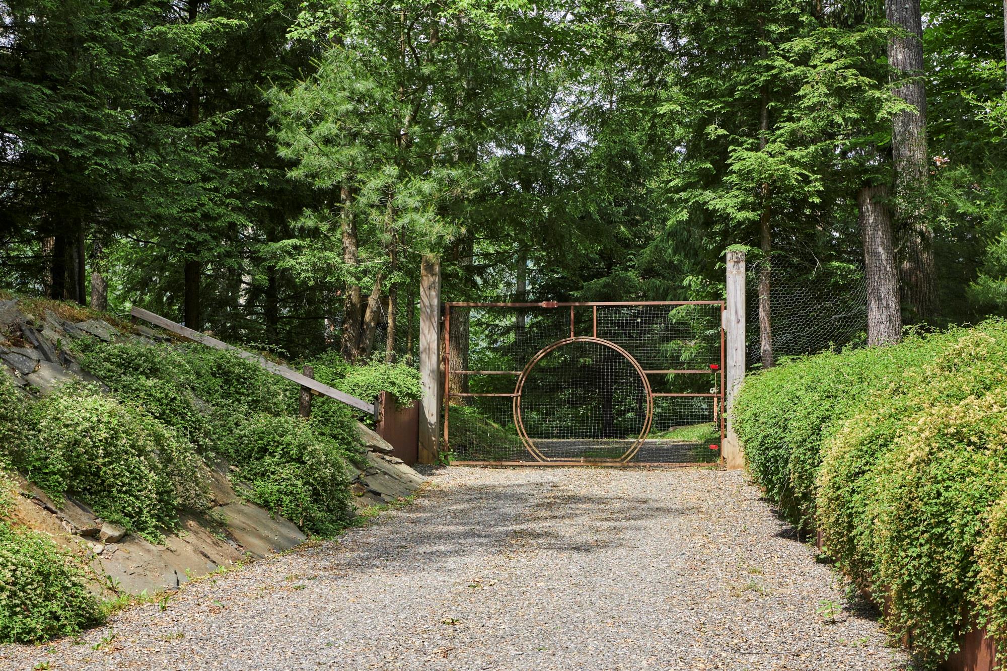 43 Lake Shore Drive, Pine Plains, NY 12567